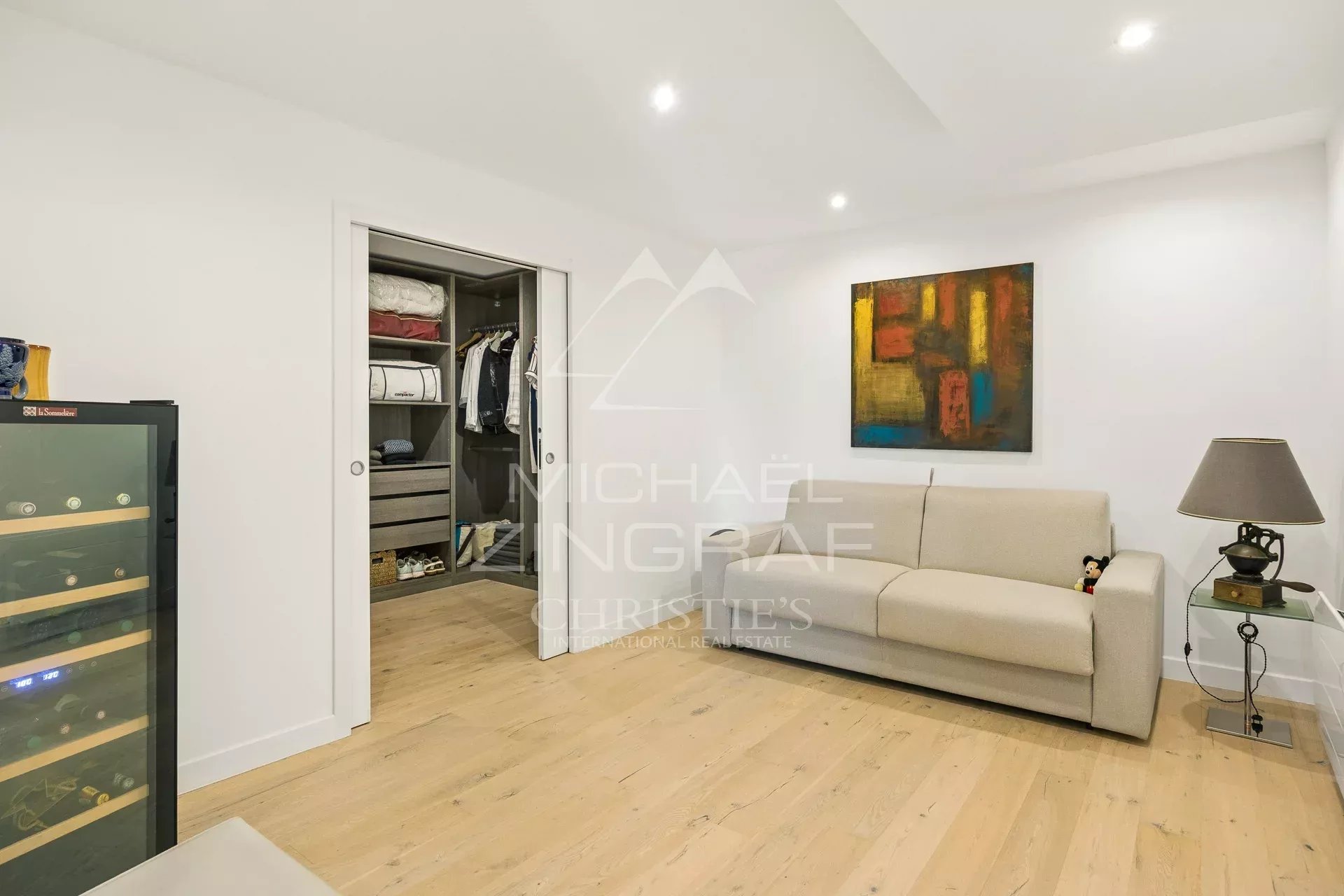 Appartement lumineux dans résidence sécurisée