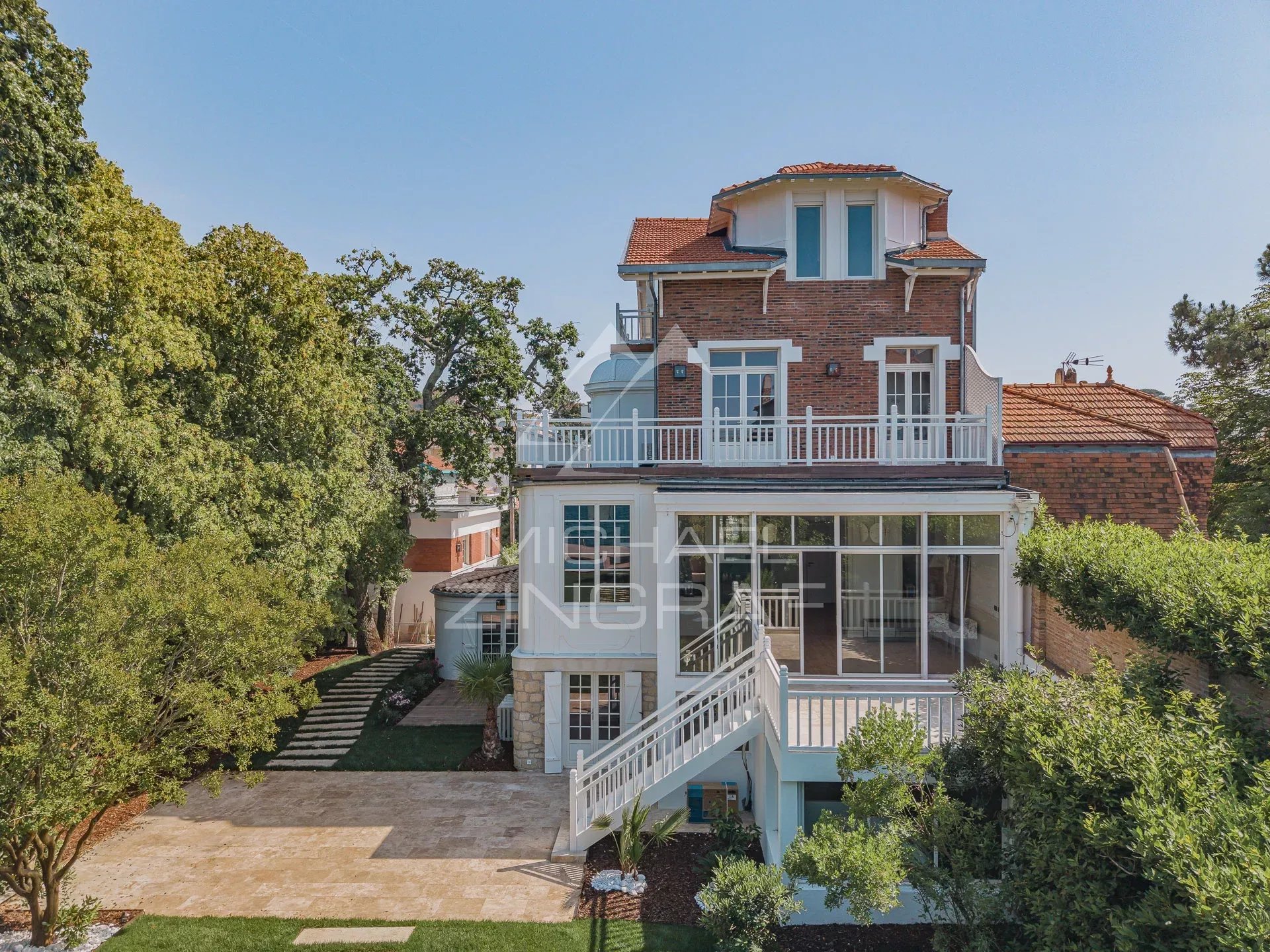 Arcachon – Erste Wasserlinie – Viertel Ville d’Été