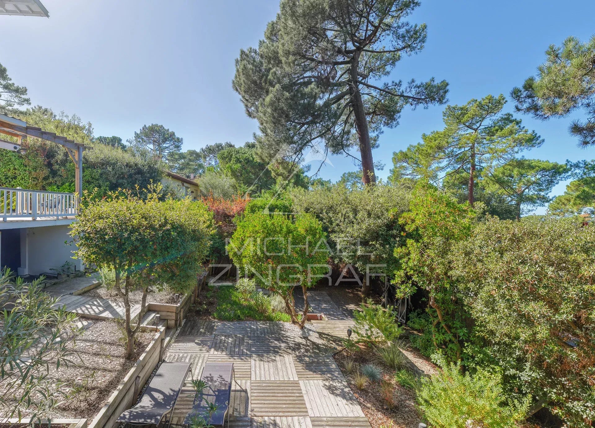 Quartier du Cercle de Voile : le charme du Bassin à vos pieds