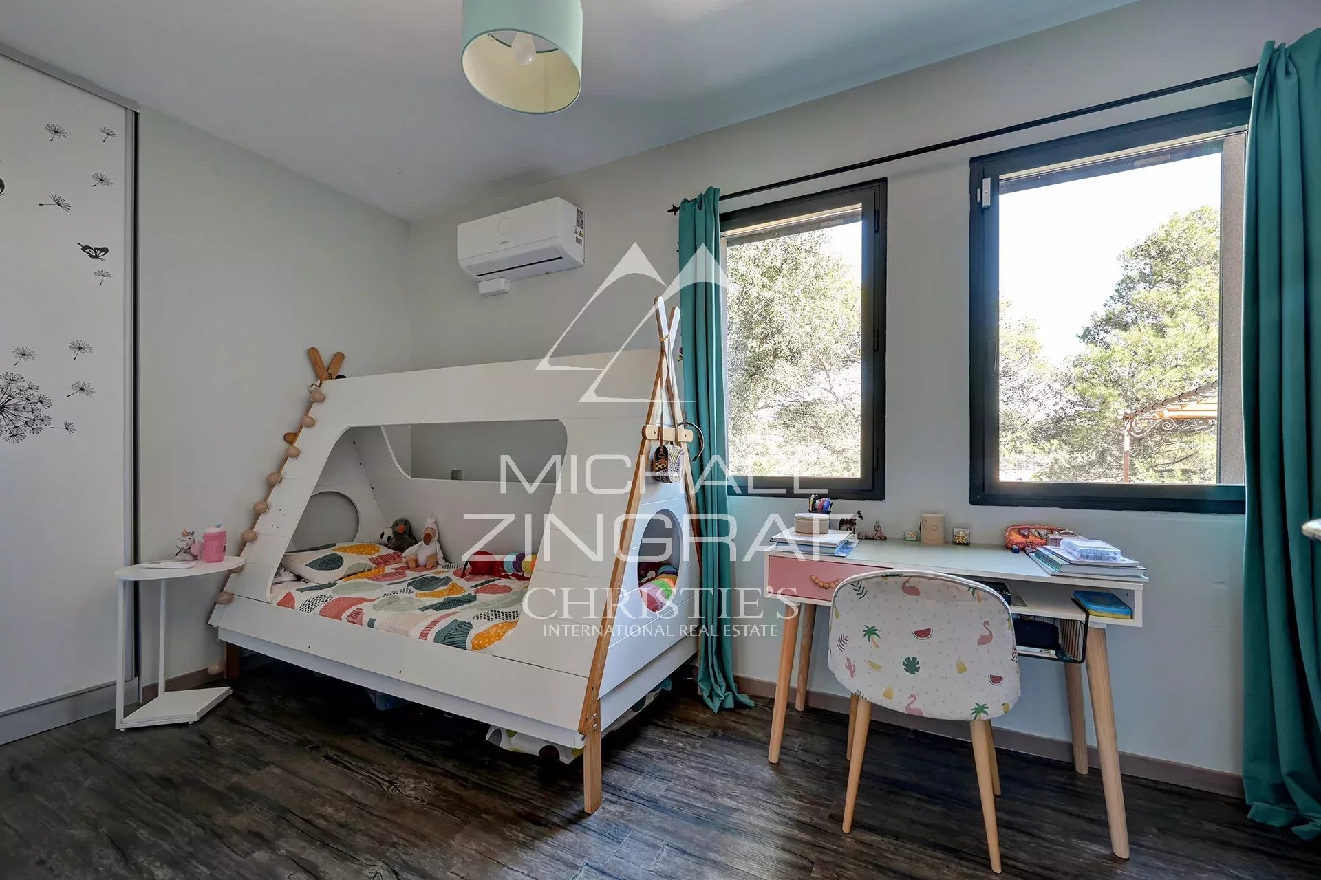 Propriété avec vue au calme