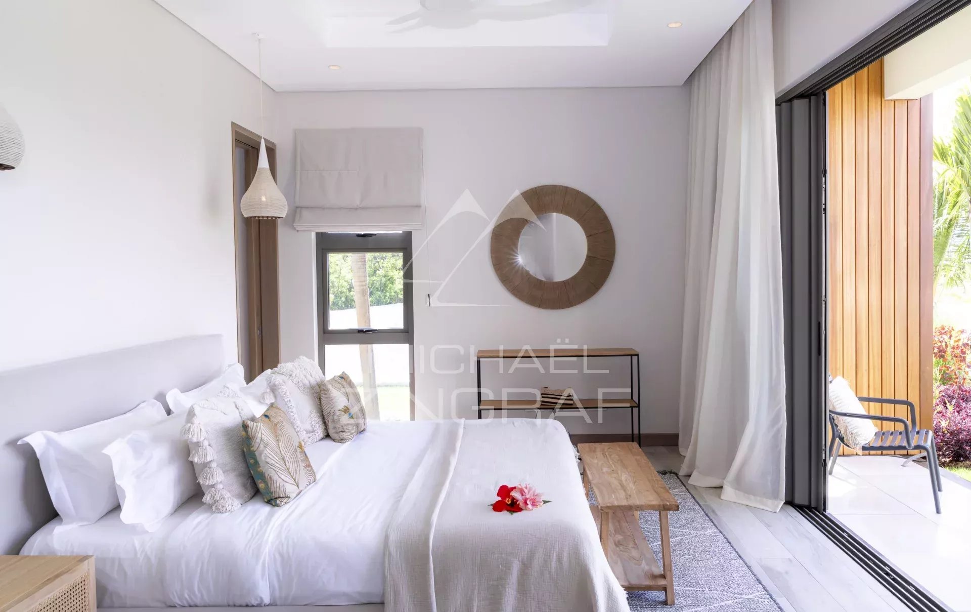 Villa d’Exception avec Vues Panoramiques à Anahita