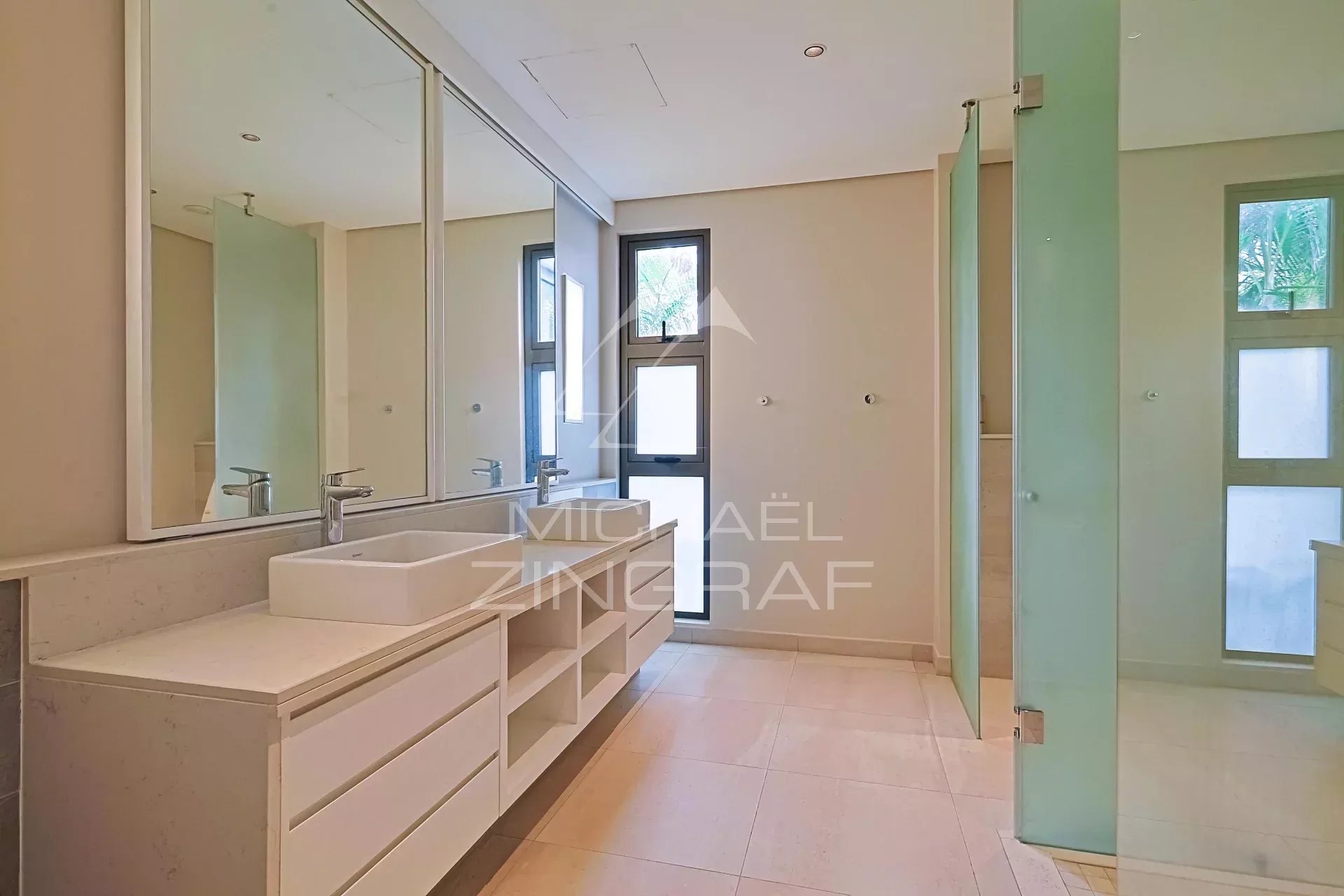 Villa Contemporaine d’Exception au Cœur de The Gardens – Anahita