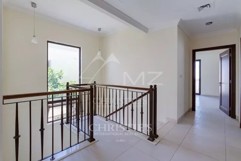 Beautiful Layout and Location | Newly Vacant