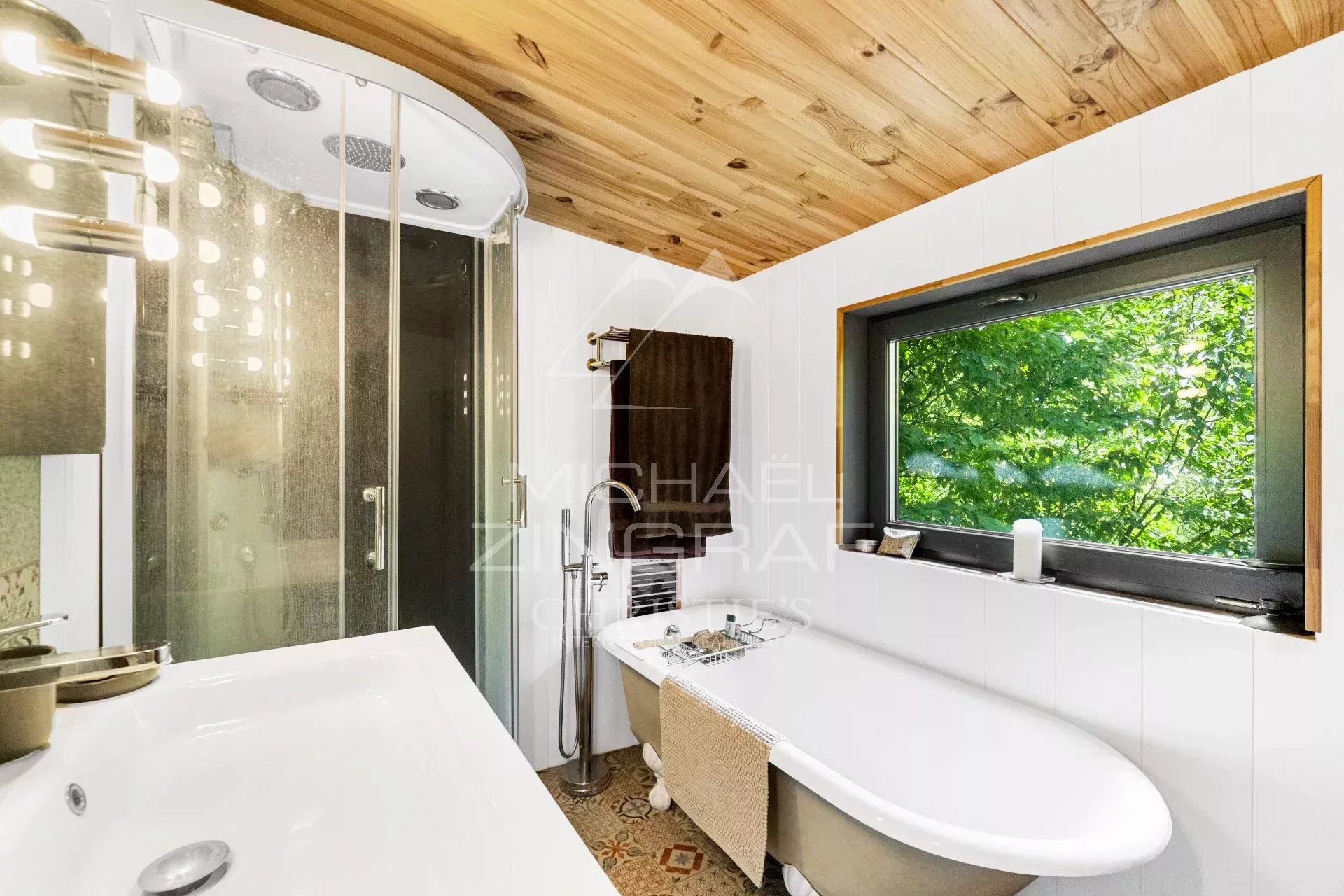 Propriété d’exception au cœur de la nature – Gréolières