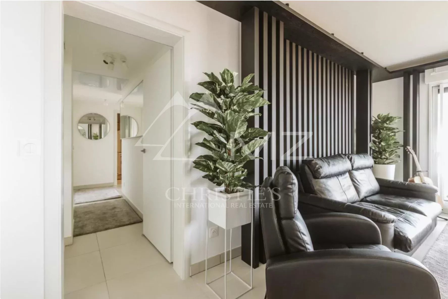 Beausoleil - Apartment in a modern residence with swimming pool