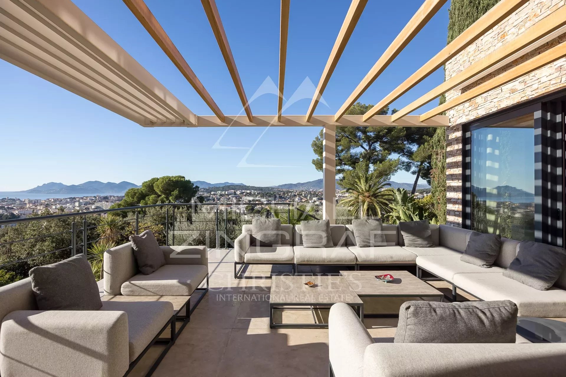 Hauteurs de Cannes - Villa contemporaine
