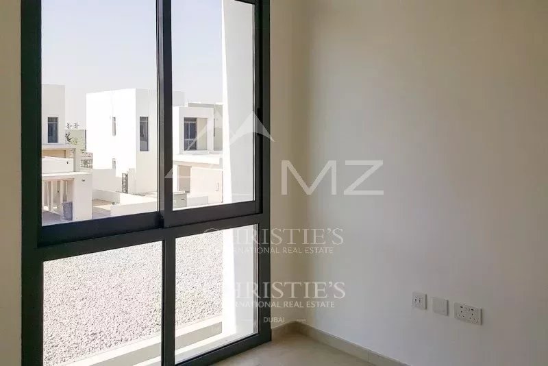 Single Row Type 13 |Tenanted|Backing onto park