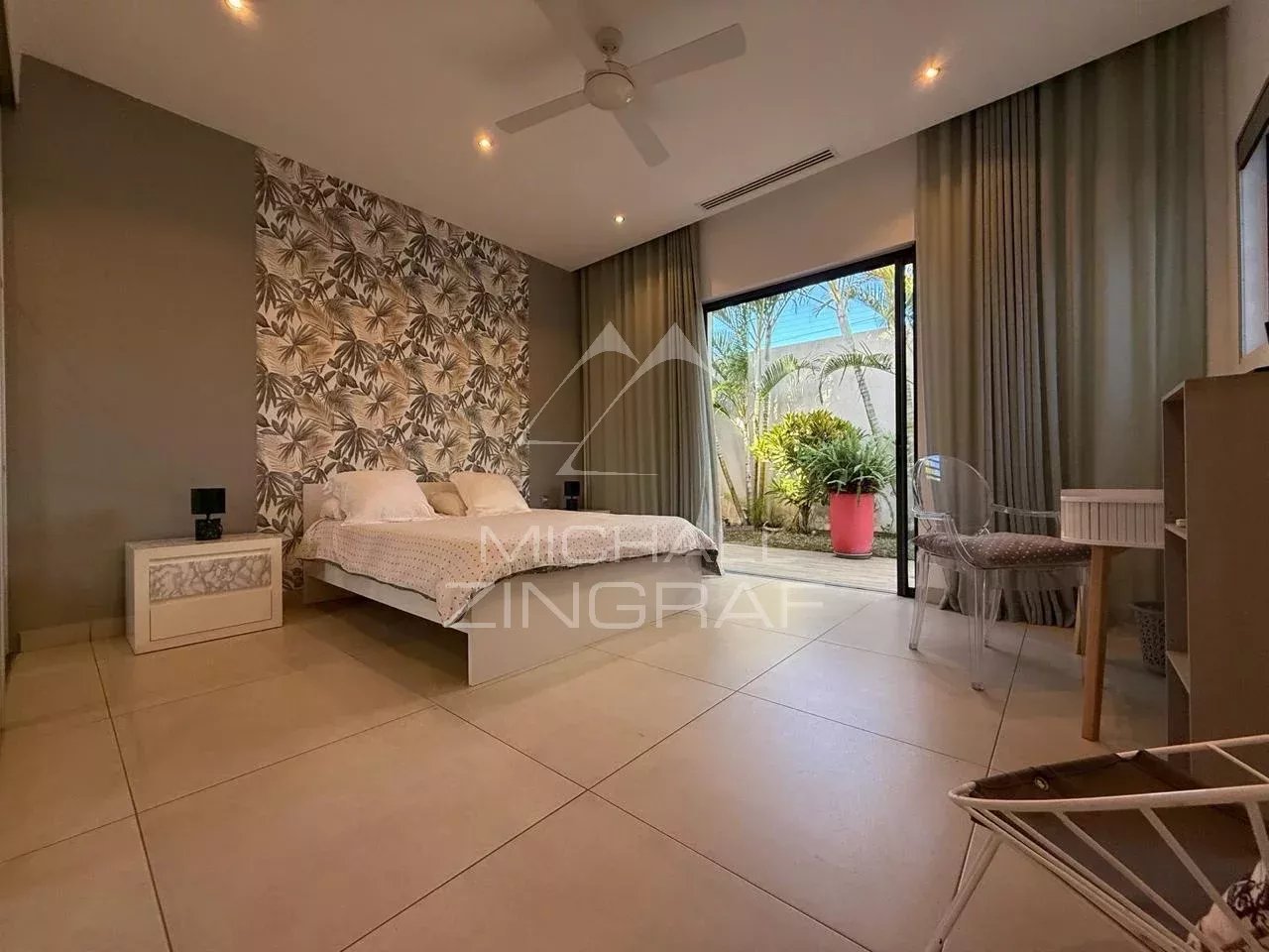 Exklusive Villa in einer Residenz in Pereybere