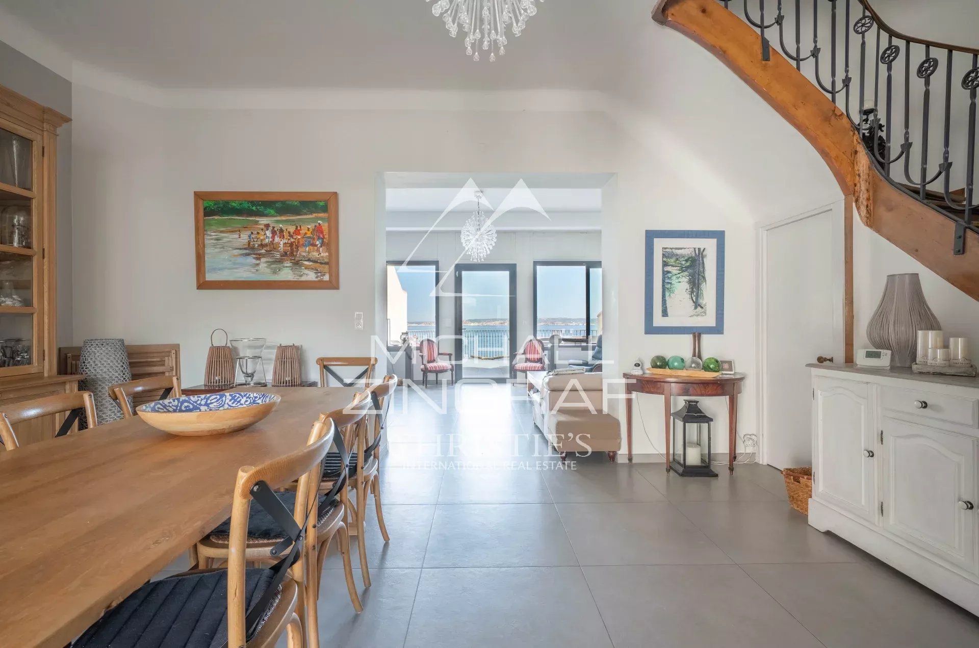 Waterfront house with pool, Montredon, Marseille 8th arrondissement