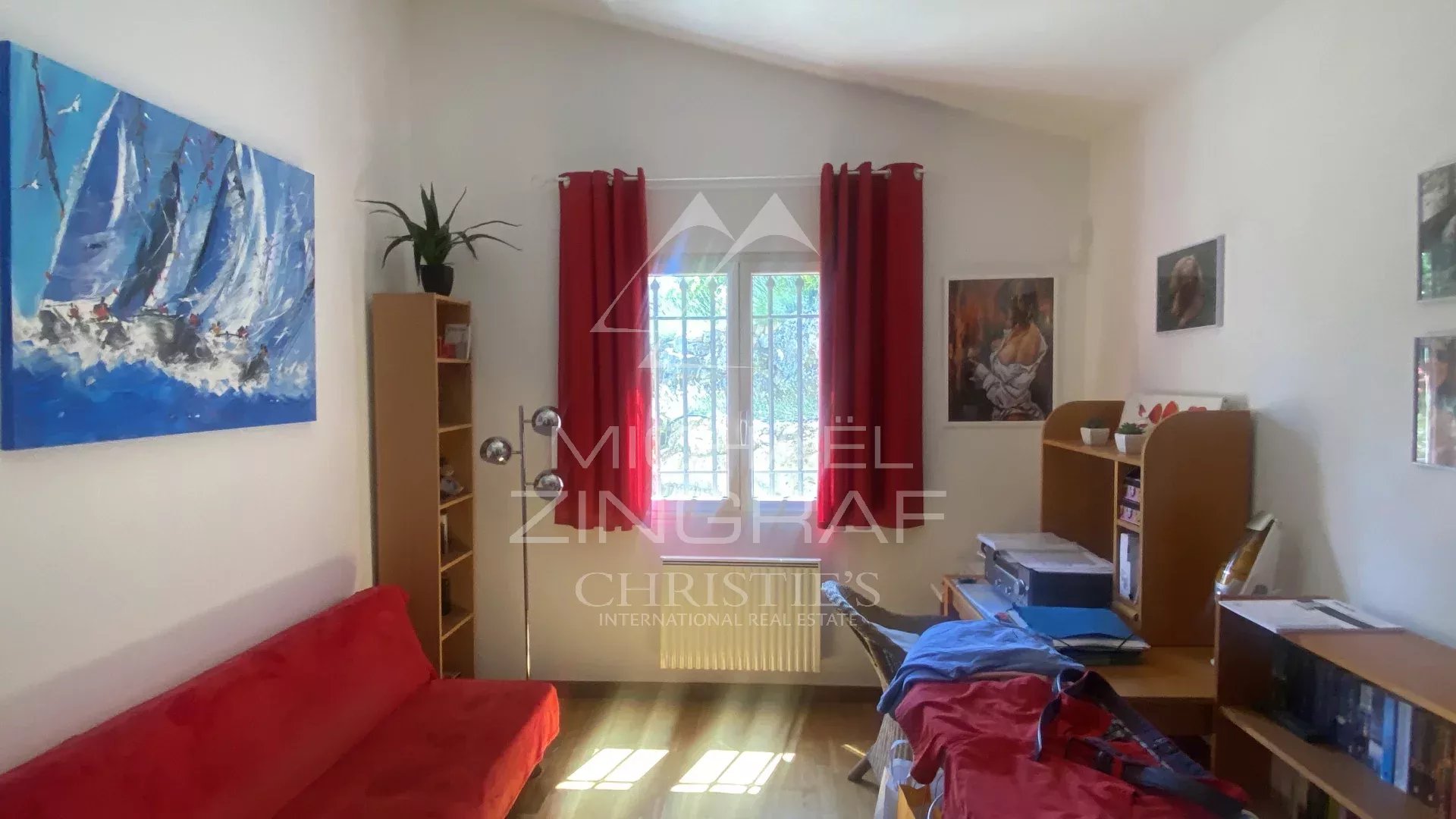 Charming Single-Storey Villa with Sea and Hill Views