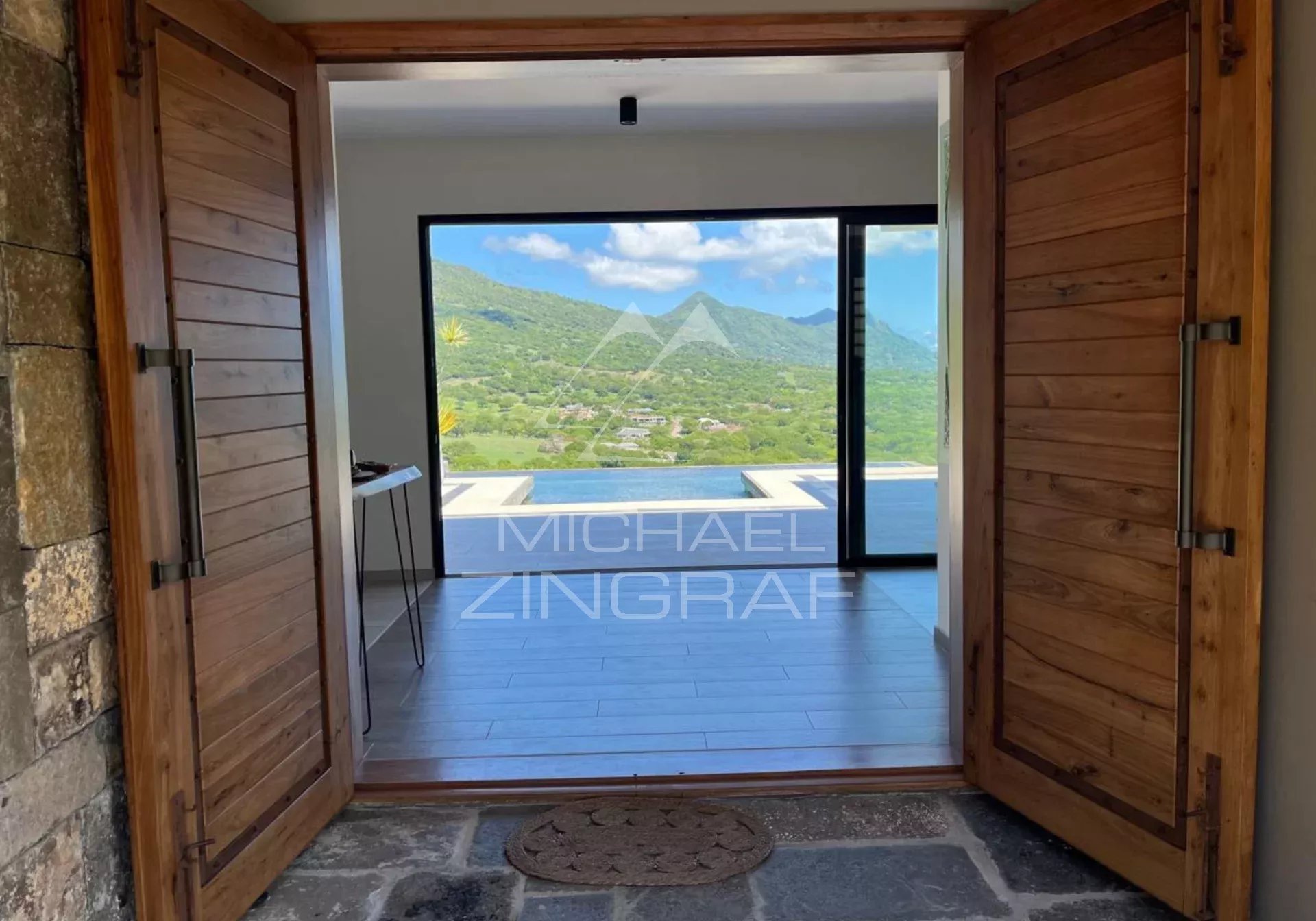 Exceptional Luxury Villa in Black River