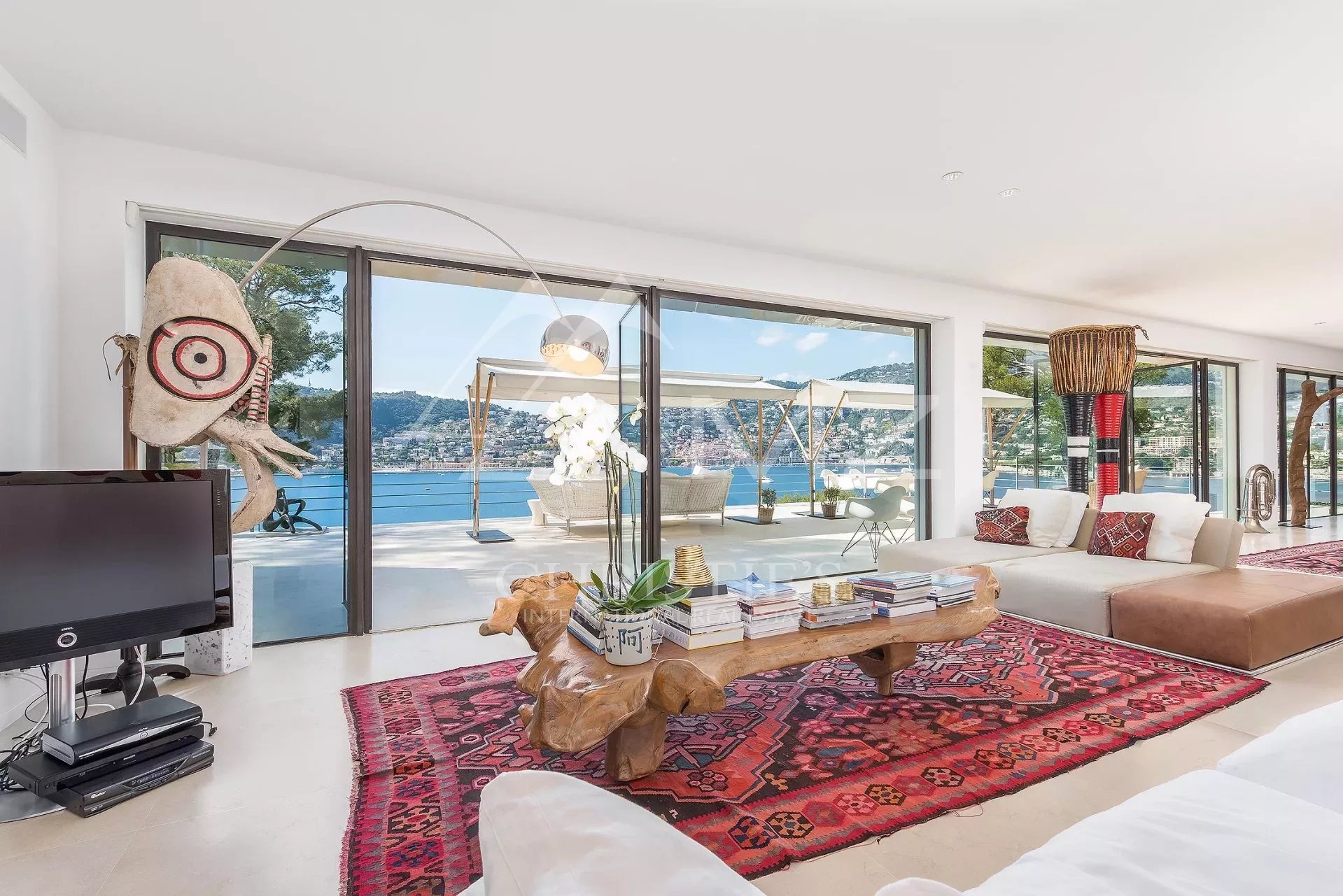 Saint-Jean Cap Ferrat - Sea front modern villa