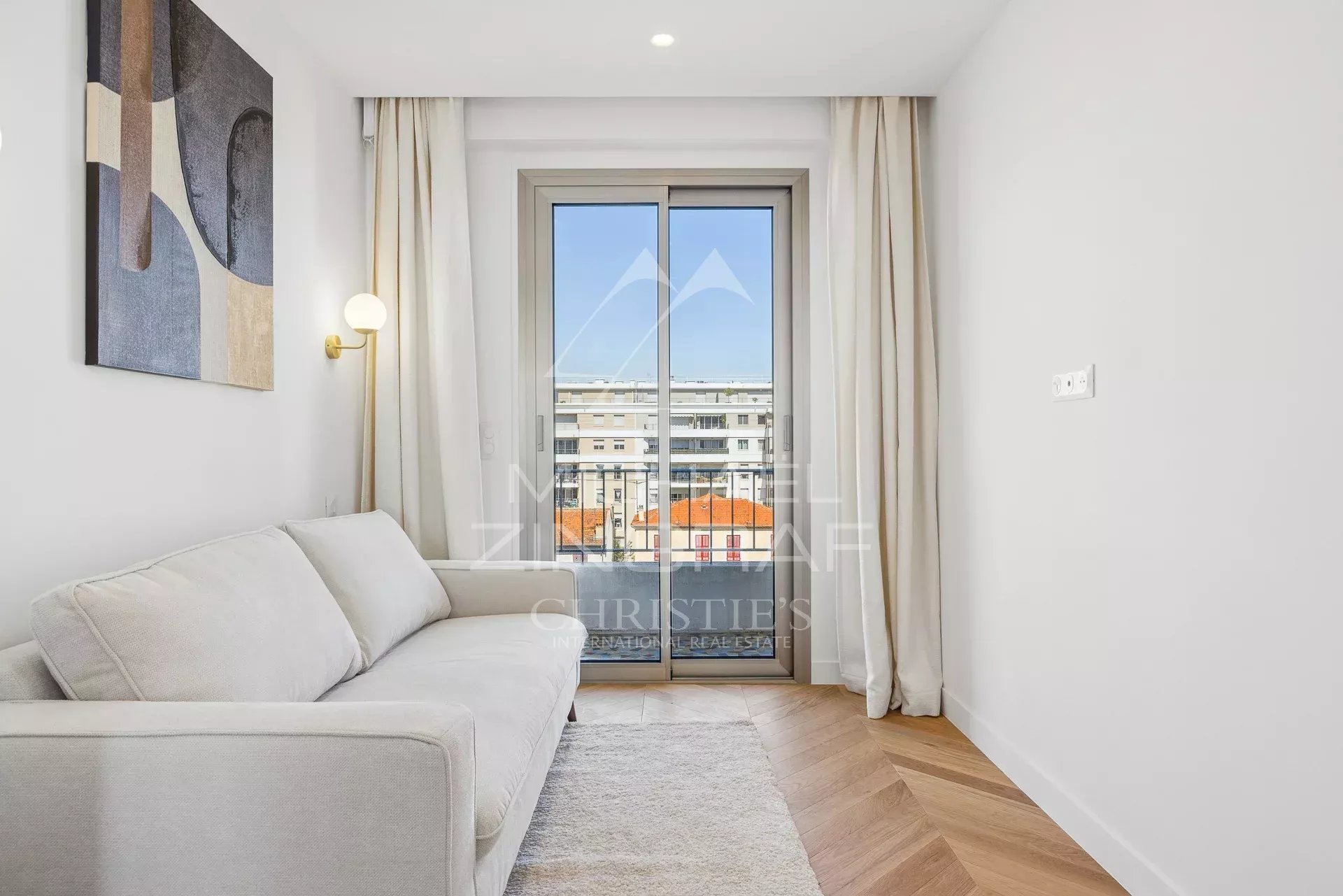 Durchgehende Wohnung mit Panoramameerblick