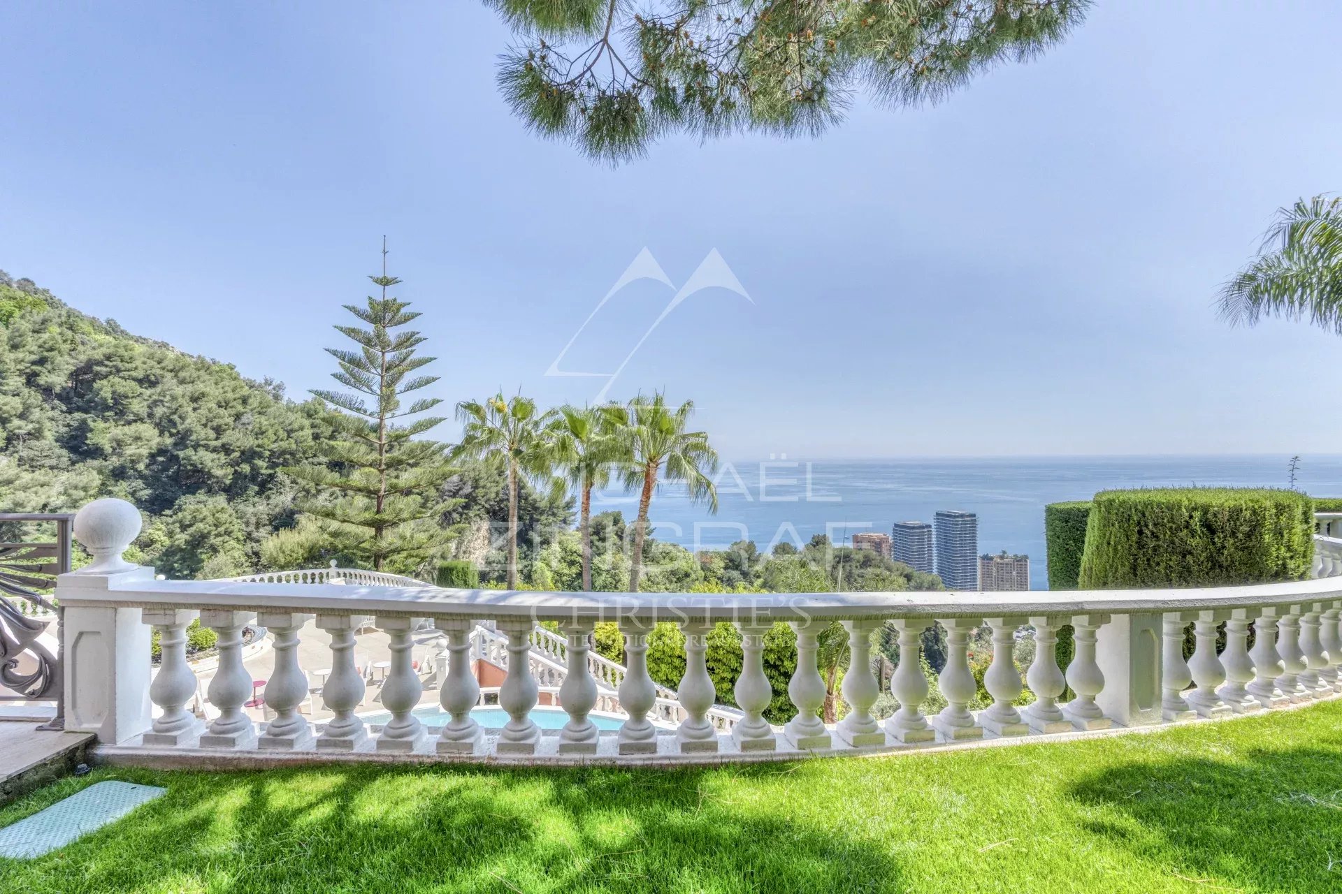 Roquebrune-Cap-Martin - Villa contemporaine d’exception à louer