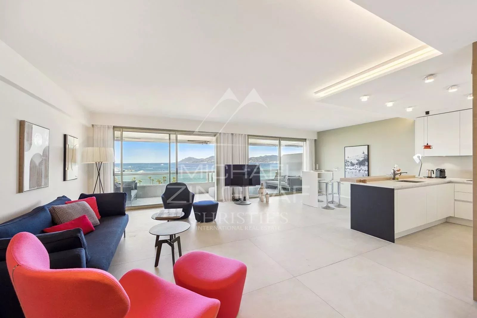 Cannes - Croisette - Wunderschöne Wohnung mit 2 Schlafzimmern