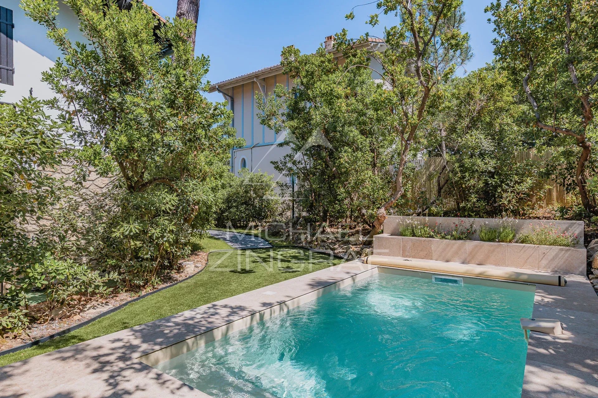 Authentische Villa Gaume in Pyla-sur-Mer, nur wenige Schritte vom Meer entfernt