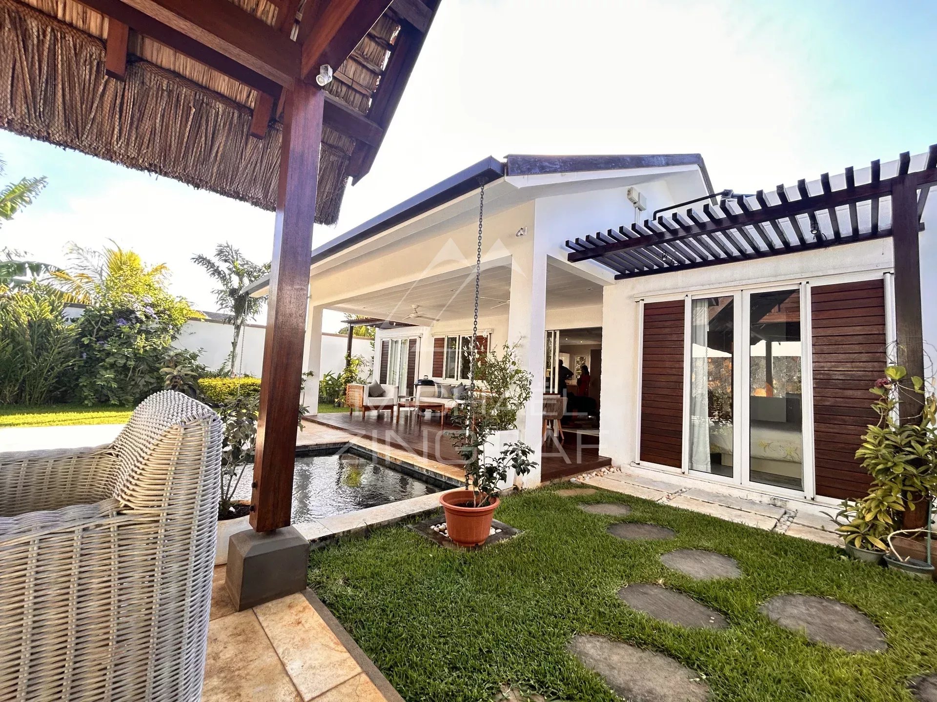 Villa située dans une résidence sécurisée à Grand Baie