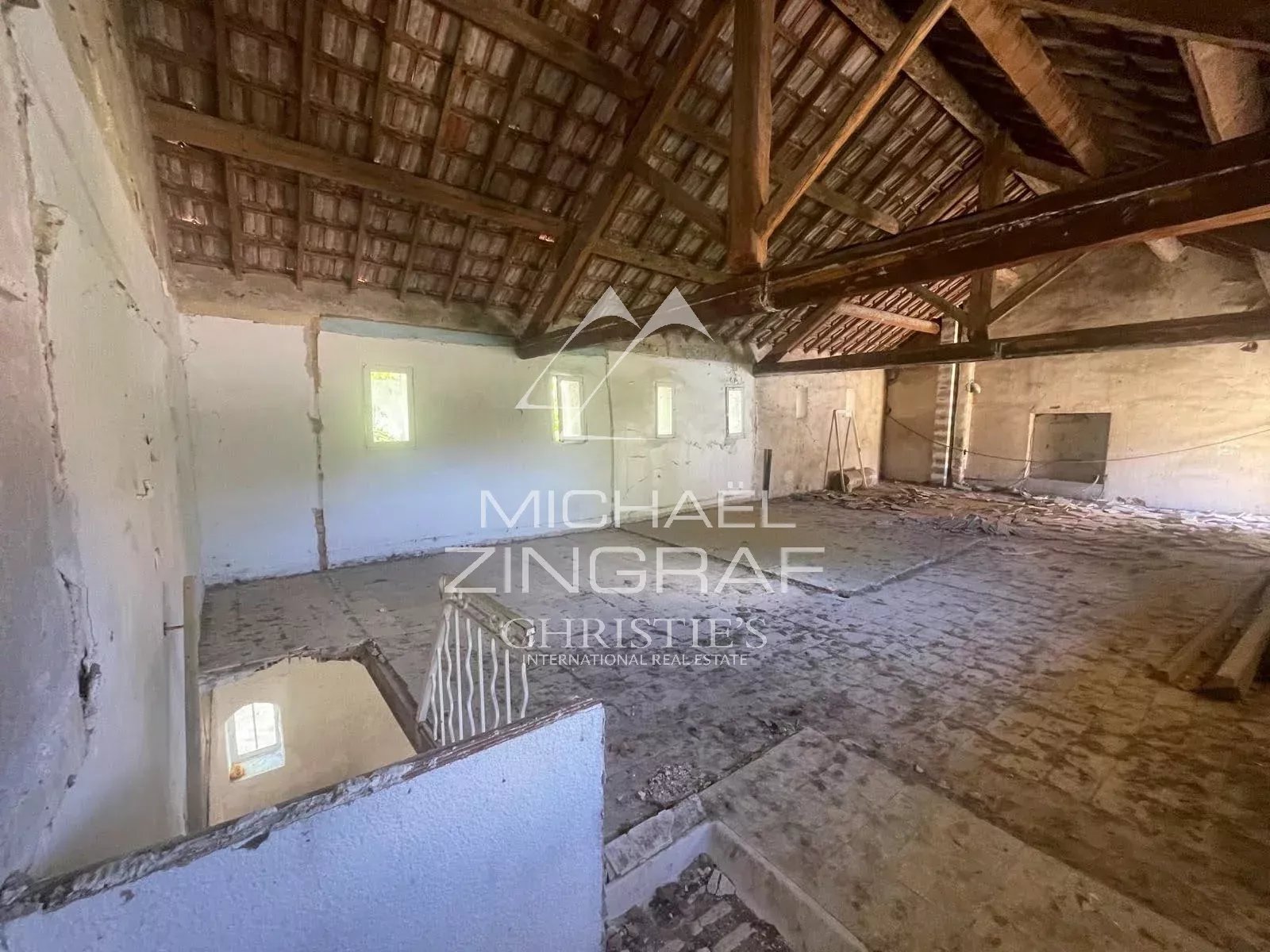 Exceptional property in the heart of the Aix countryside