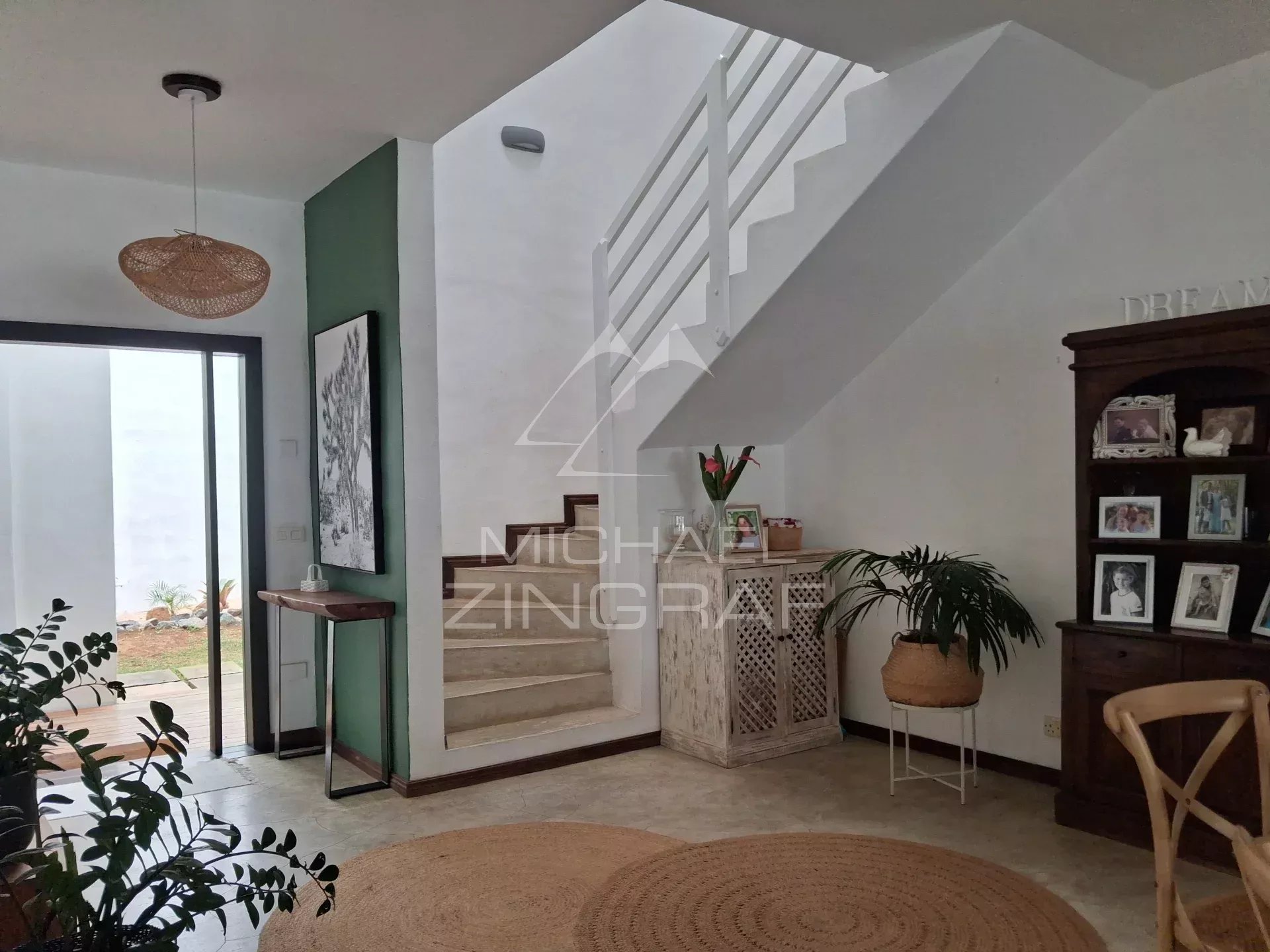 Furnished 4-Bedroom Family Home with Swimming Pool