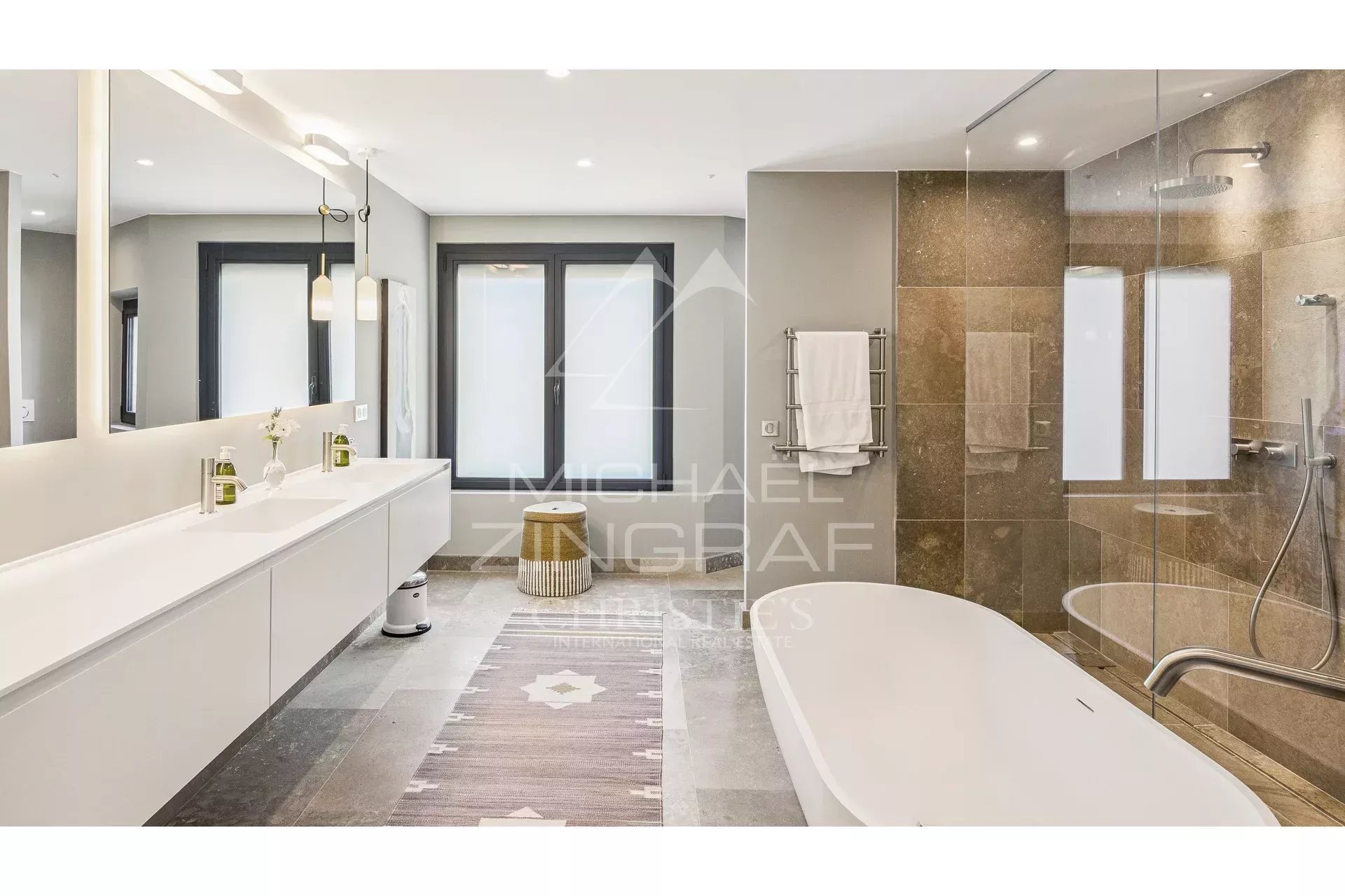 Majestueux villa à 2 pas de Chateauneuf-Grasse