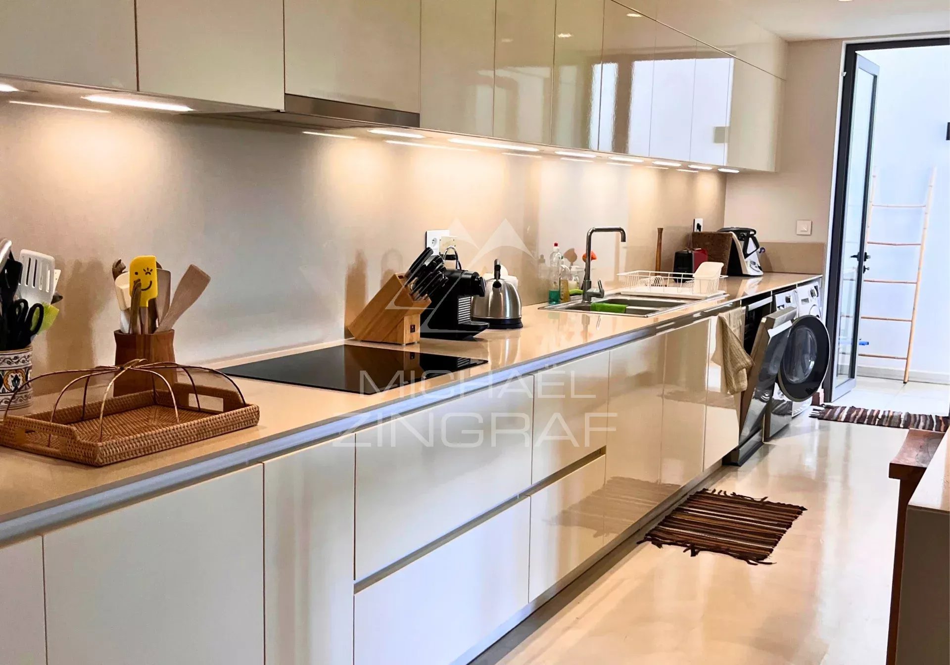 Luxury 3-Bedroom Apartment in the Mont Choisy Estate – Available to Foreign Buyers