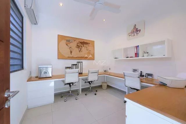 Luxury 4 bedroom Villa in Grand Bay