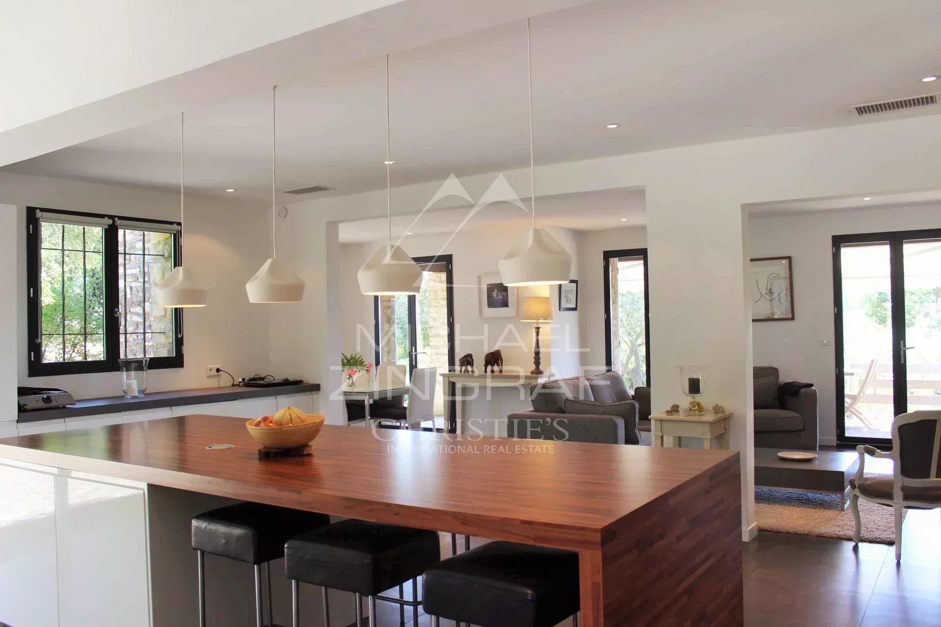 Gordes - Beautiful vacation home overlooking the Luberon