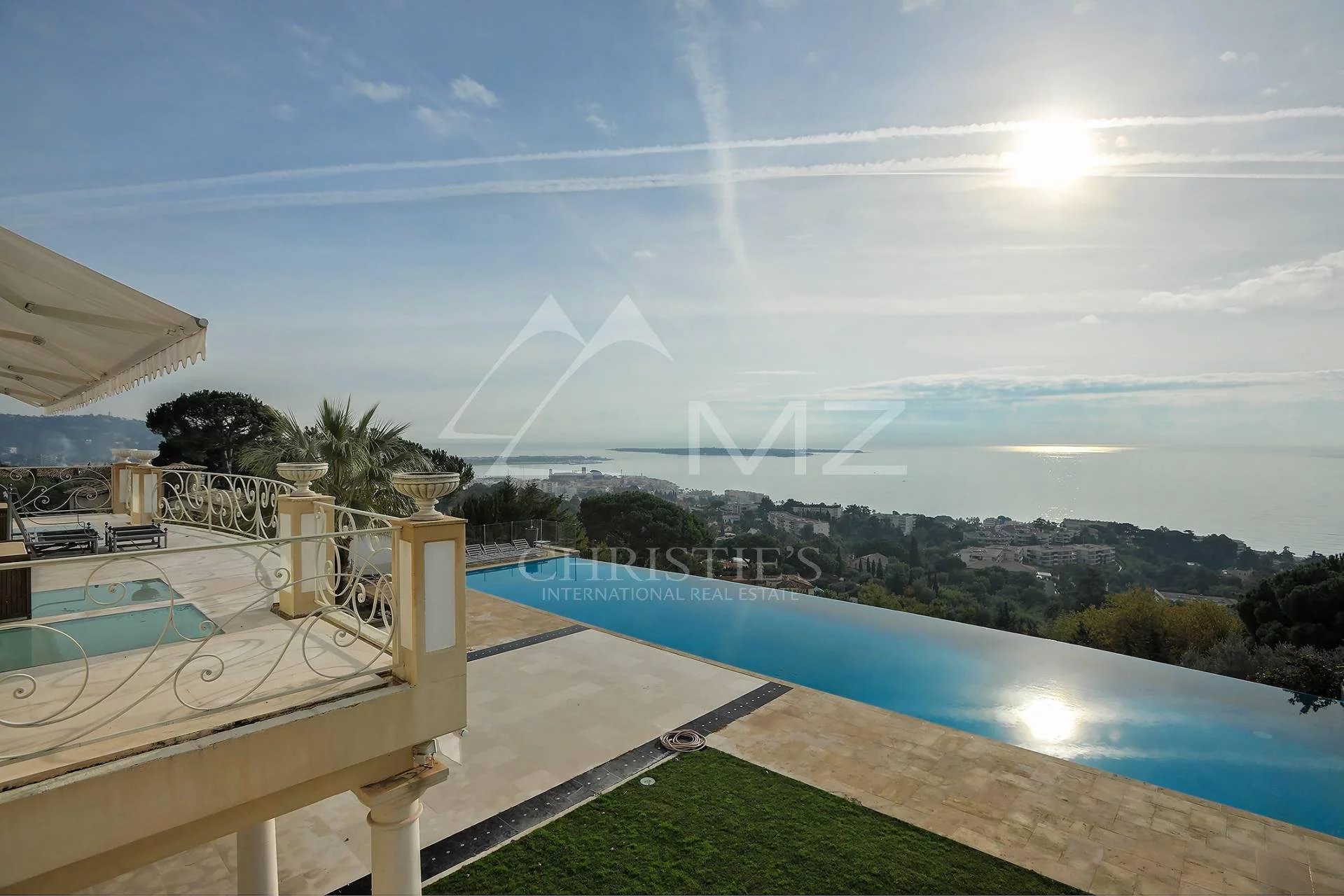 Cannes-Sublime Villa