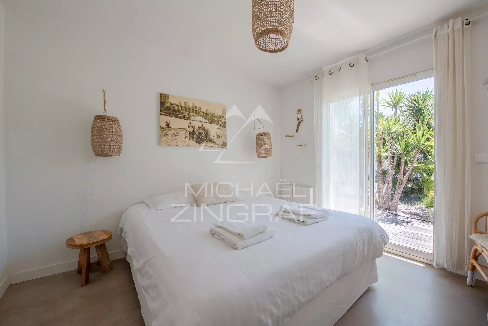 Très belle maison de plain pied avec piscine