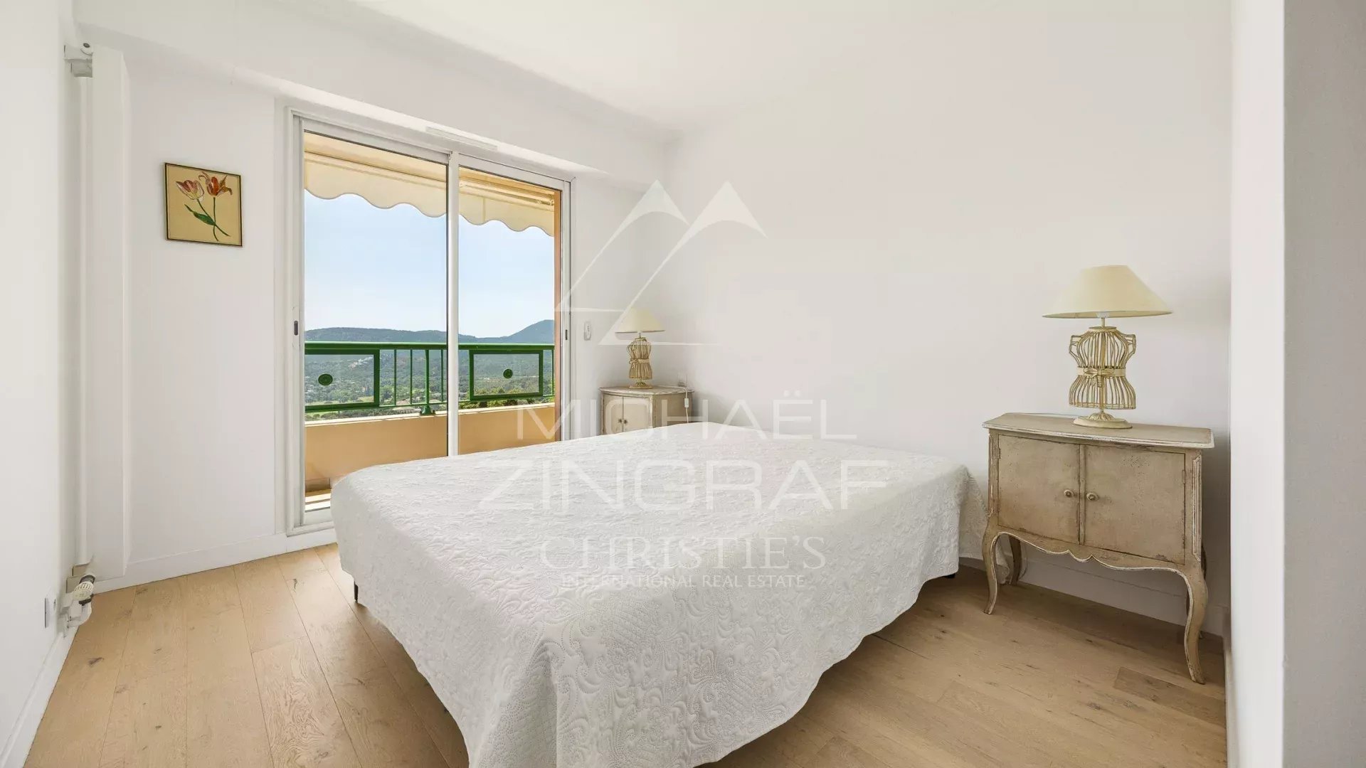 Appartement lumineux dans résidence sécurisée