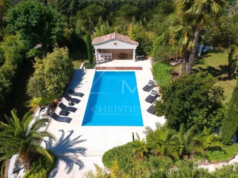 Proche Cannes - Parc Résidentiel de L'Estérel - Propriété Remarquable