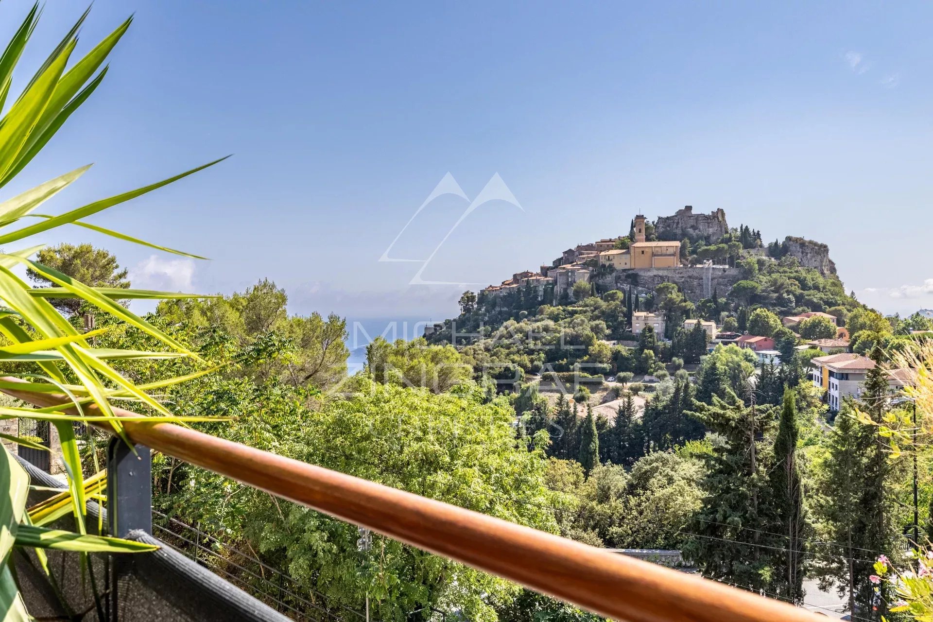 Èze – Exceptional Apartment in a Recently built Residence