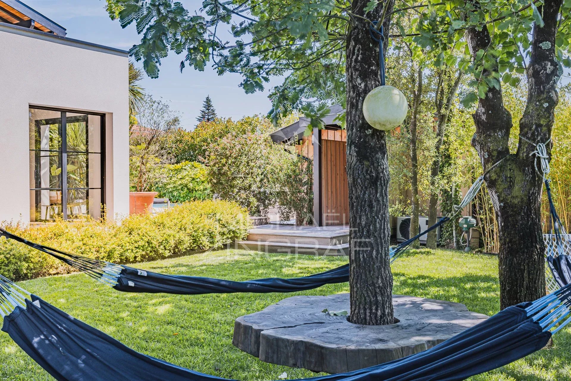 Zeitgenössisches Haus – Eleganz und Komfort im Herzen des Bassin d’Arcachon