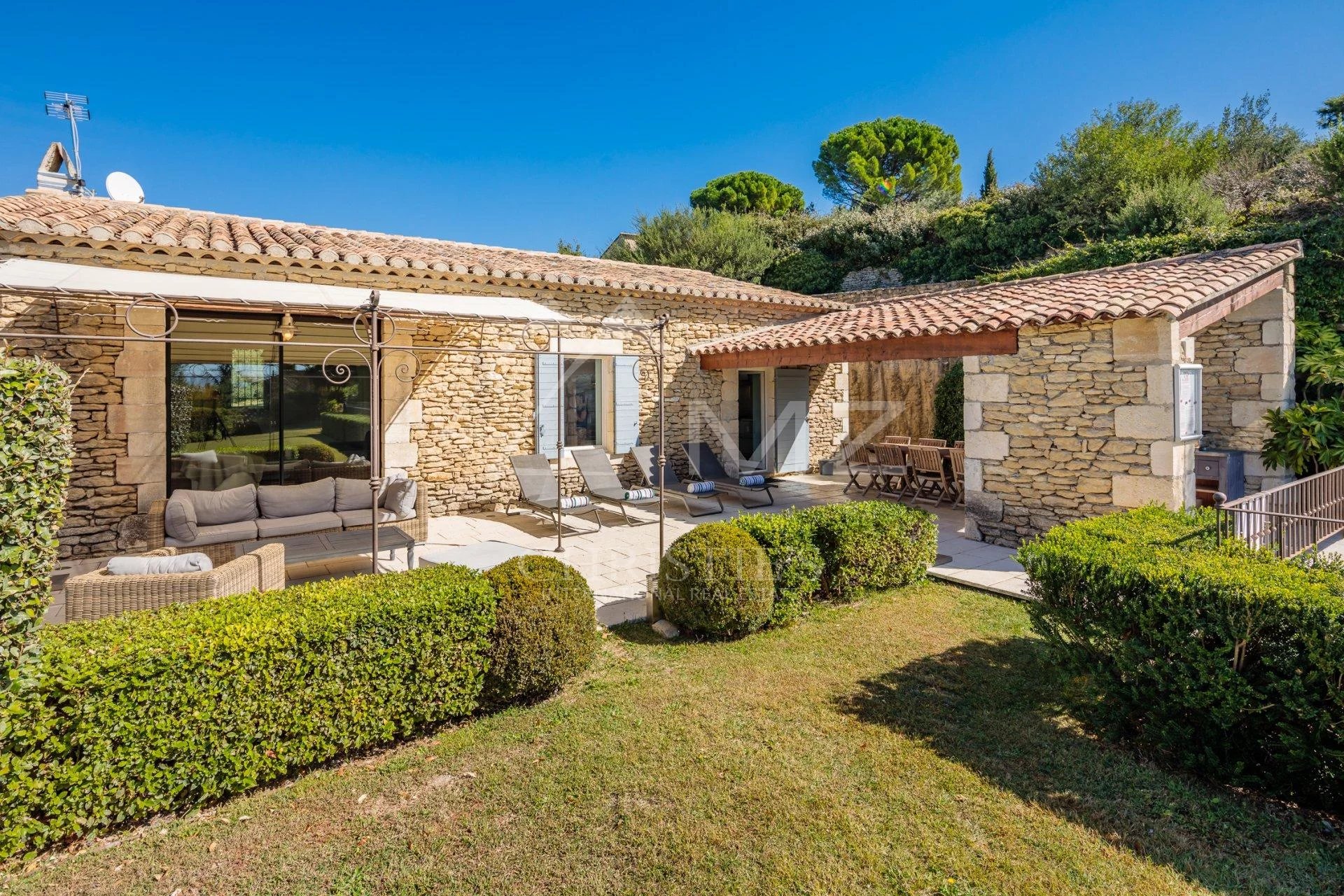 Gordes - Lovely air-conditioned stone house