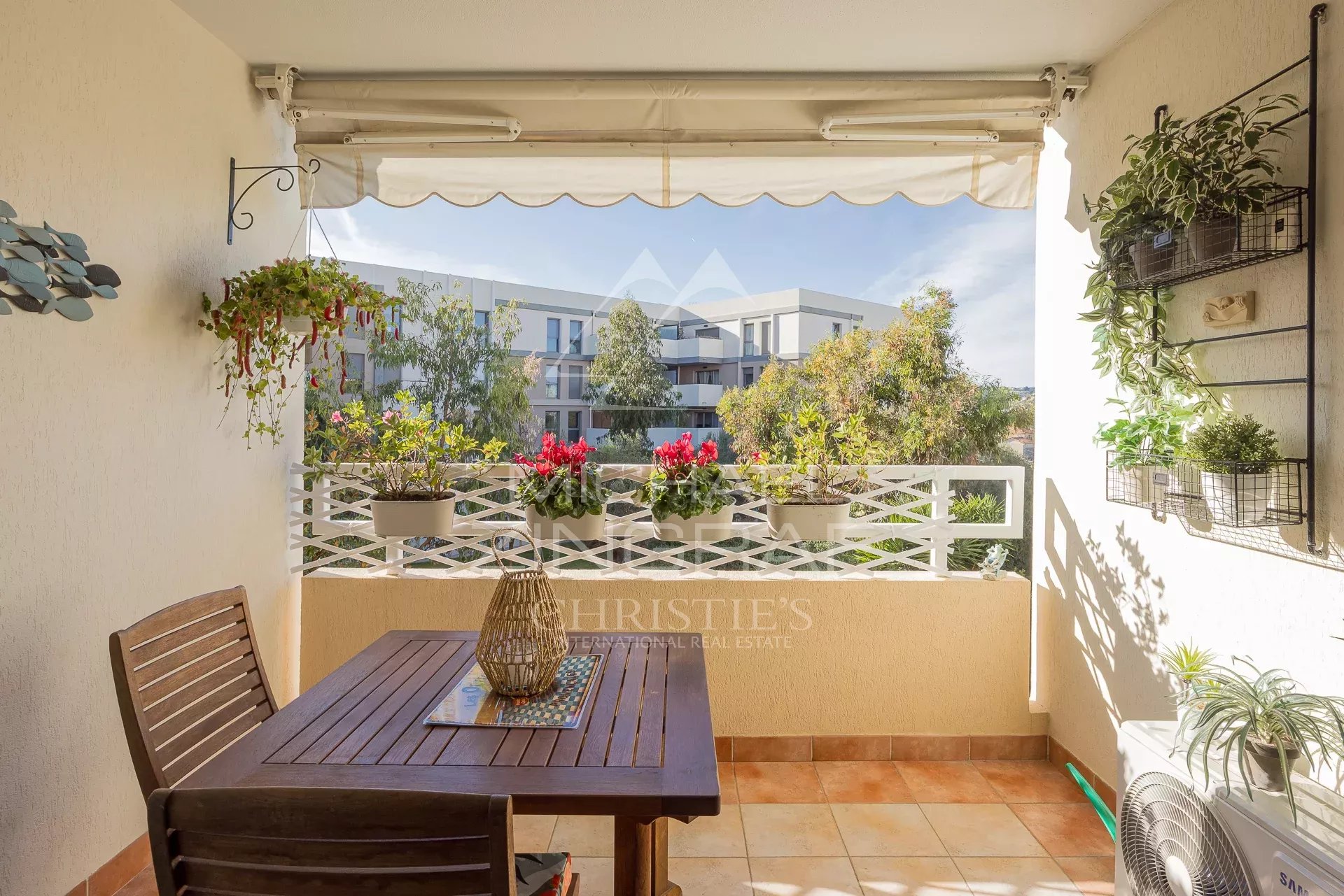 Exceptional Apartment with Terrace and High-End Amenities – Saint-Jean, Antibes