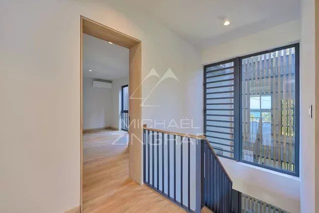 Exceptional Duplex in Pointe aux Canonniers