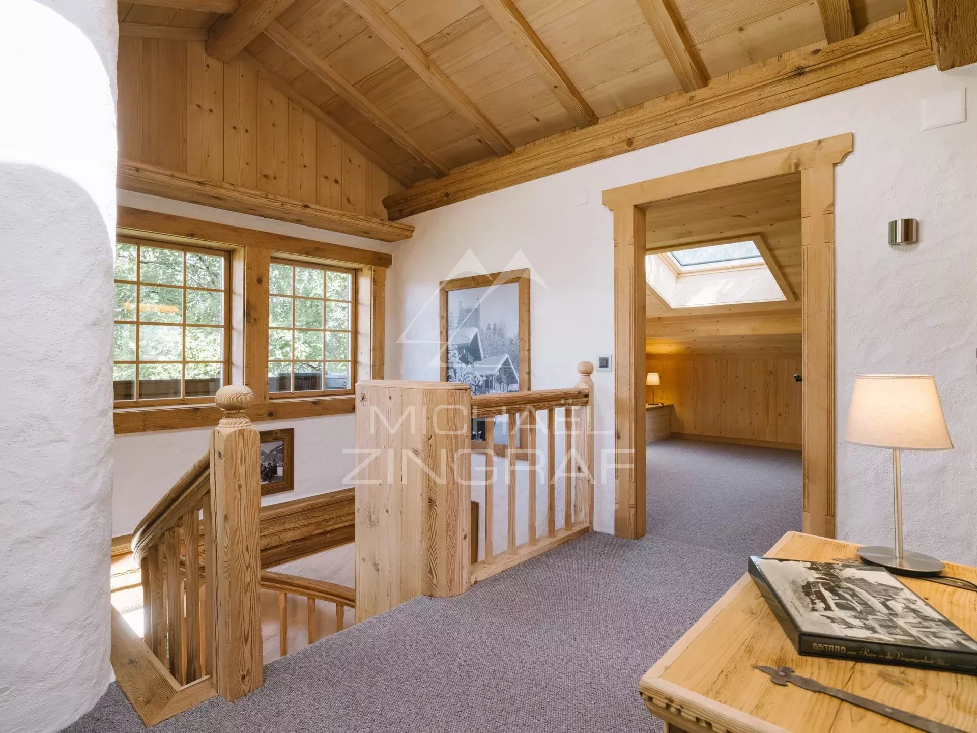 Appartement duplex de luxe à Gstaad pour location à long terme