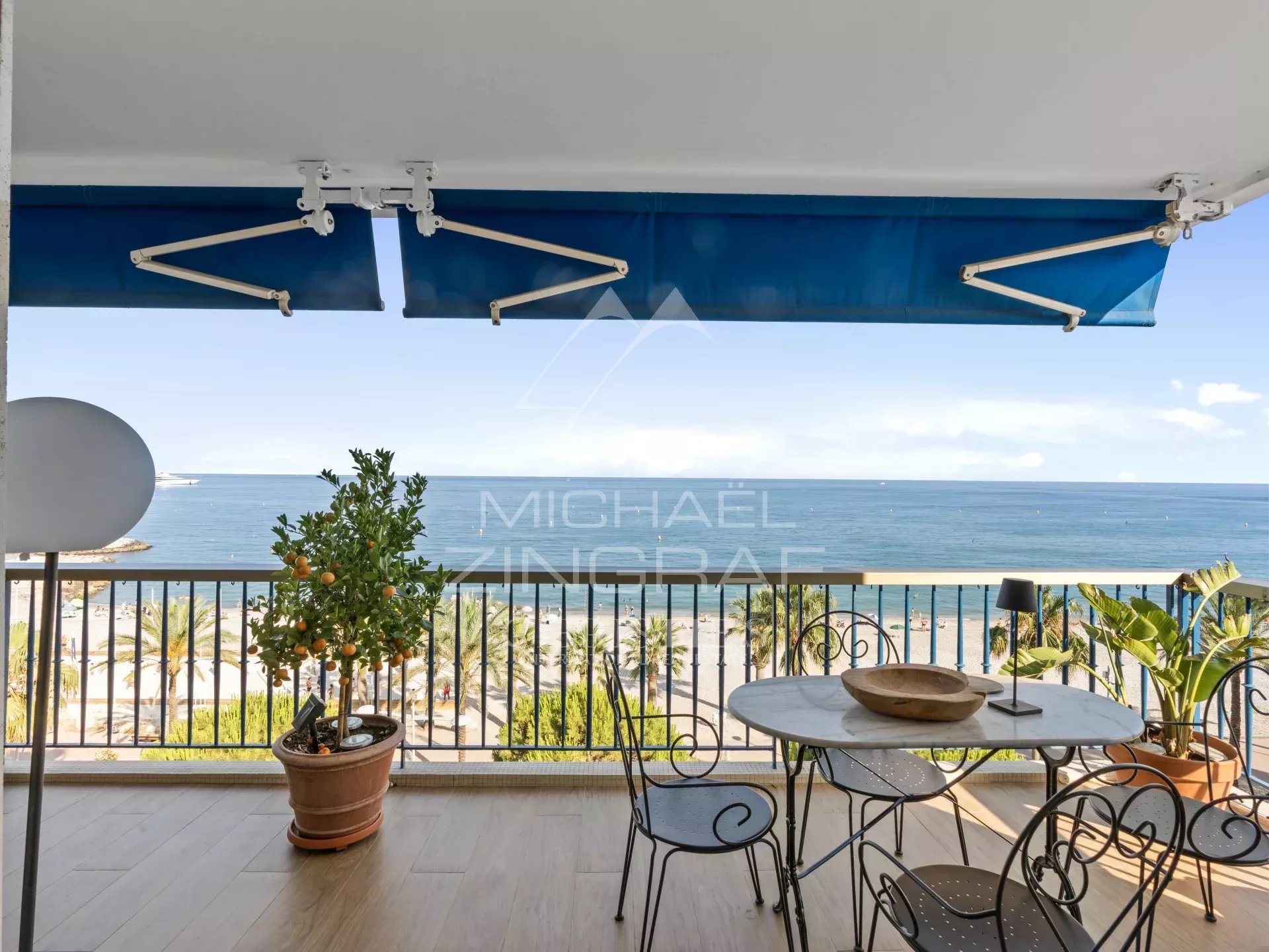 Nahe Nizza - Wunderschöne Wohnung am Meer mit Pool