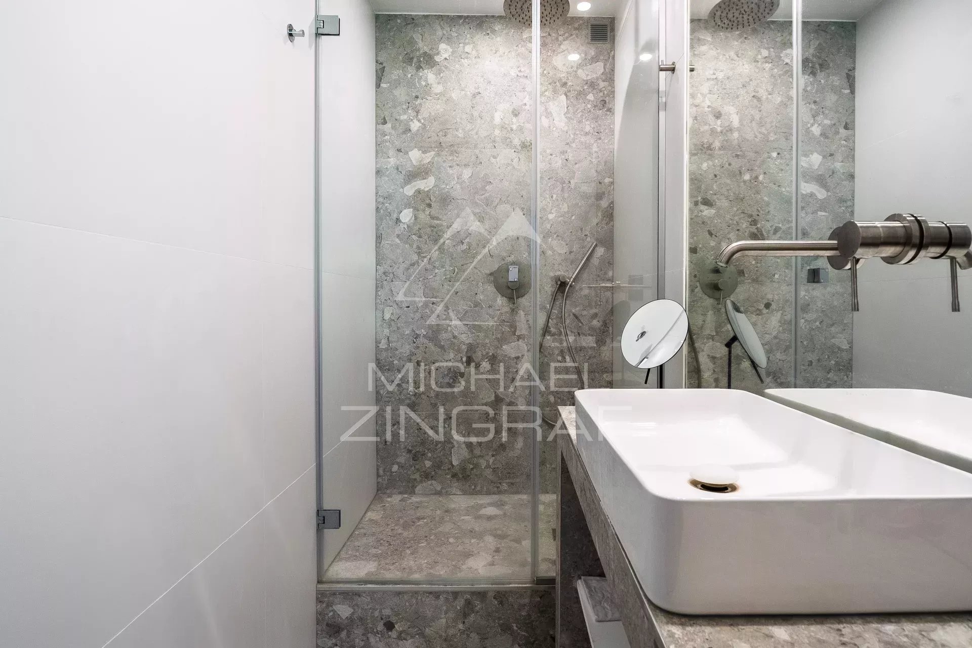 Appartement Rez-de-Jardin "coup de coeur" - 3 pièces - Cheminée - Rénové - Megève