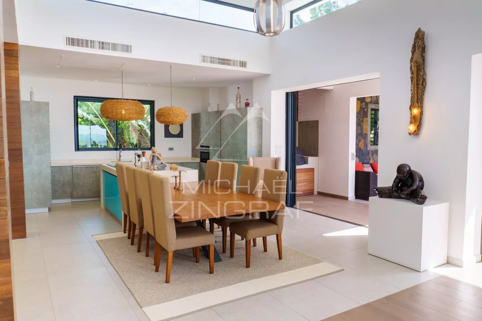 Villa d'Exception à Azuri – Luxe Absolu entre Golf, Lagon et Marina