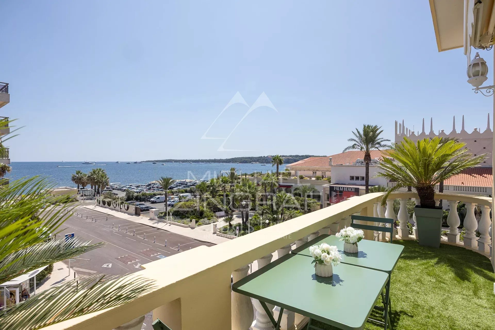 Cannes – Pointe Croisette – 3-Zimmer-Wohnung mit Terrasse