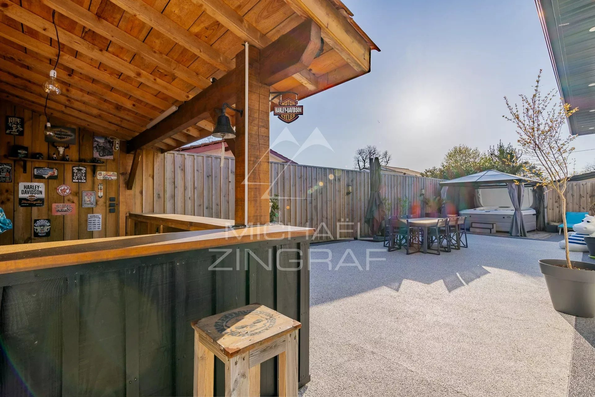 Gujan-Mestras - Chante Cigale