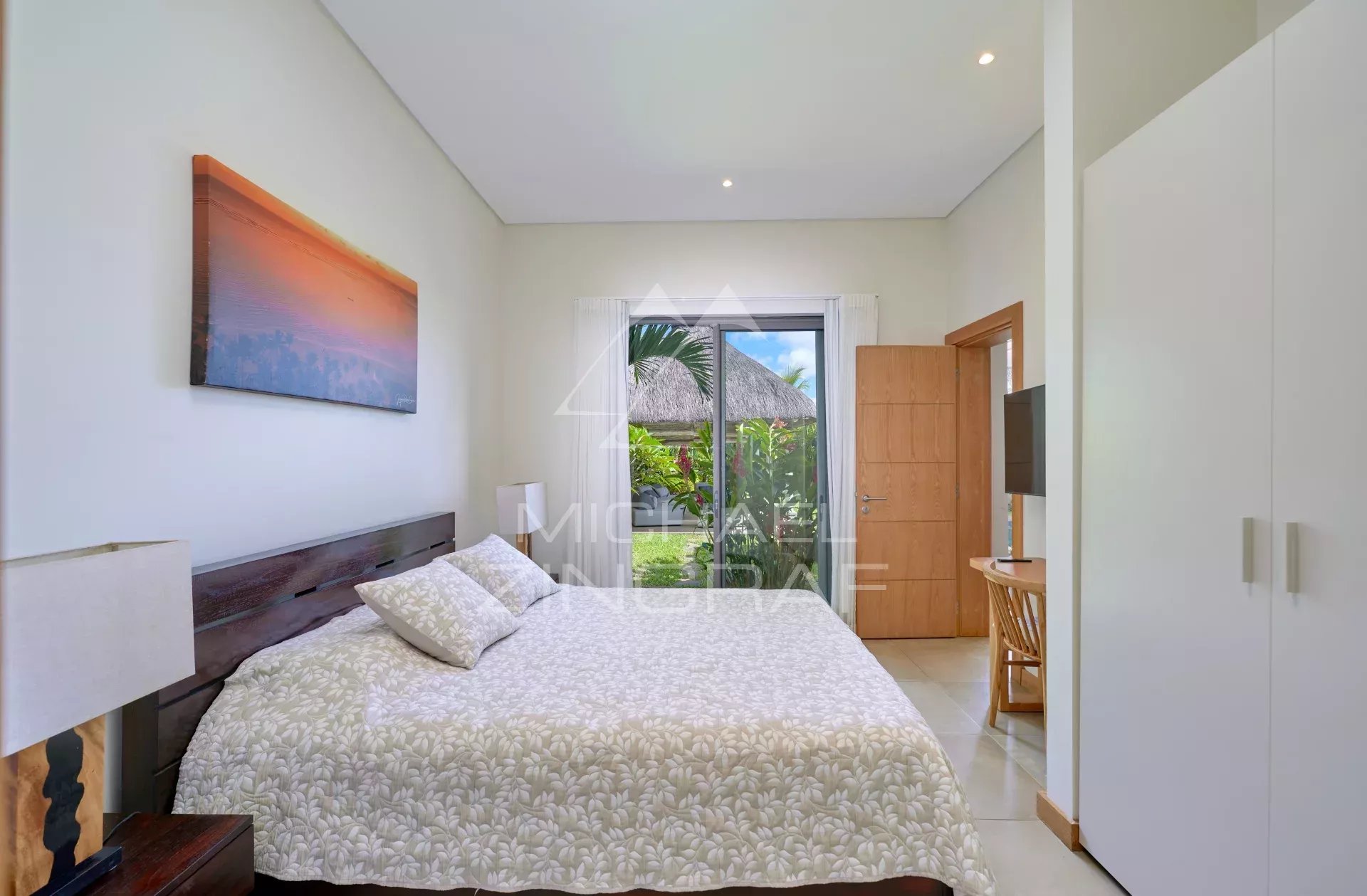 Villa de 4 chambres dans résidence sécurisée à Grand Baie