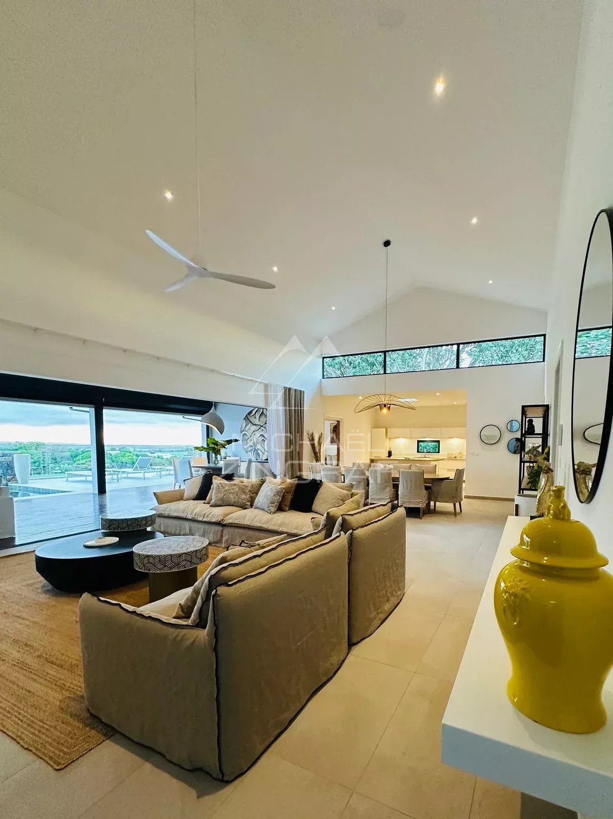 Exceptional Penthouse in Belle Vue