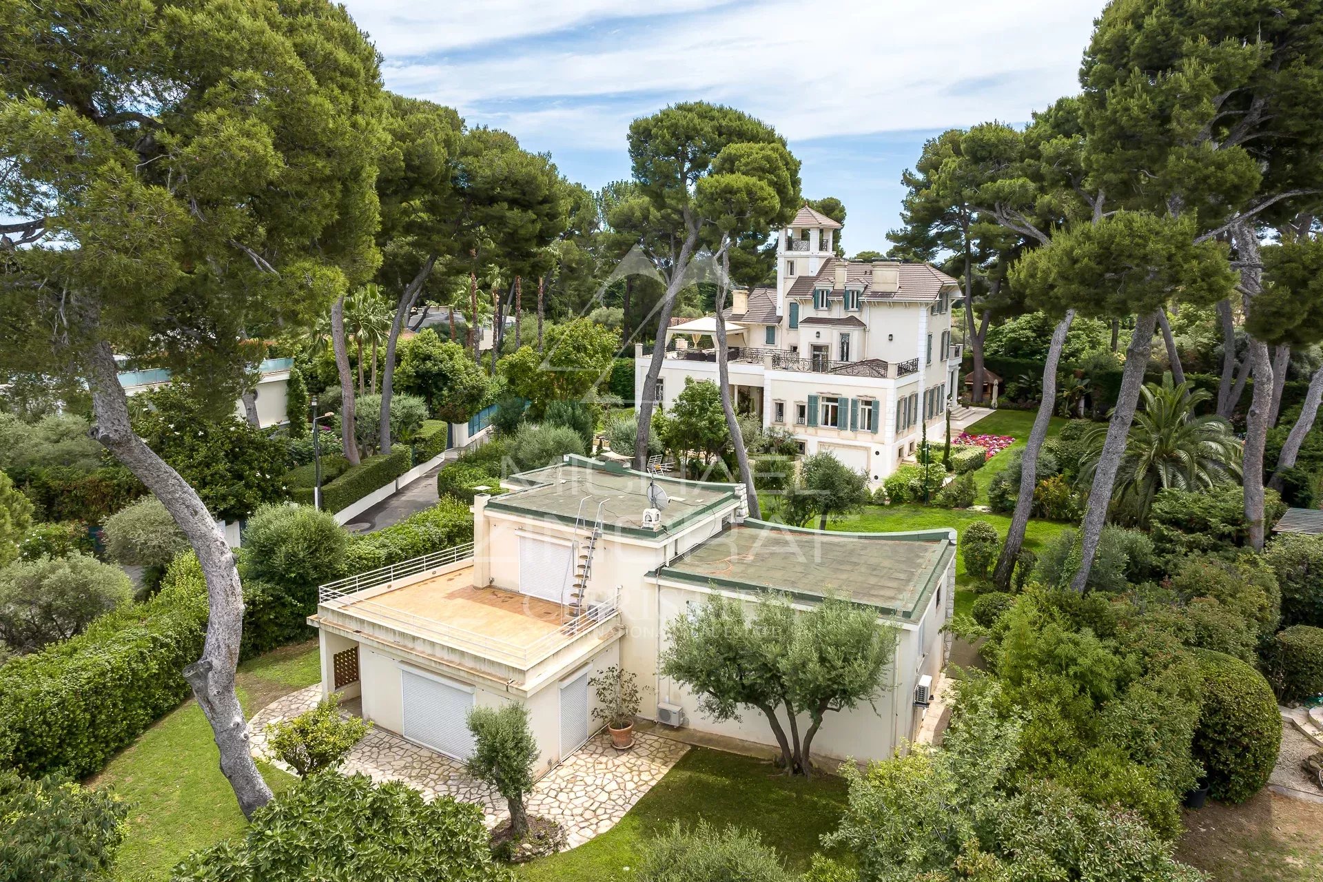 Cap d’Antibes – Prächtige Belle-Époque-Villa in einer privaten Domäne