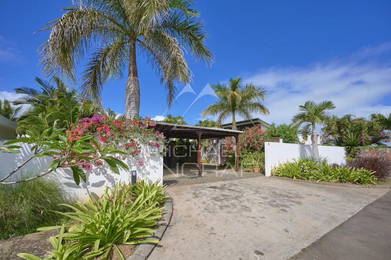 Villa in a Secure Residence in Grand Bay