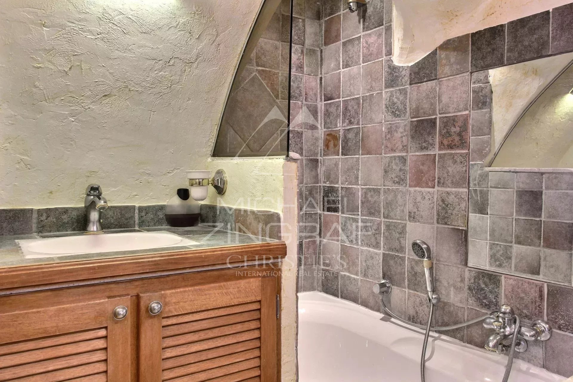 Proche Saint-Paul-de-Vence - Charmante maison de village avec vue mer panoramique