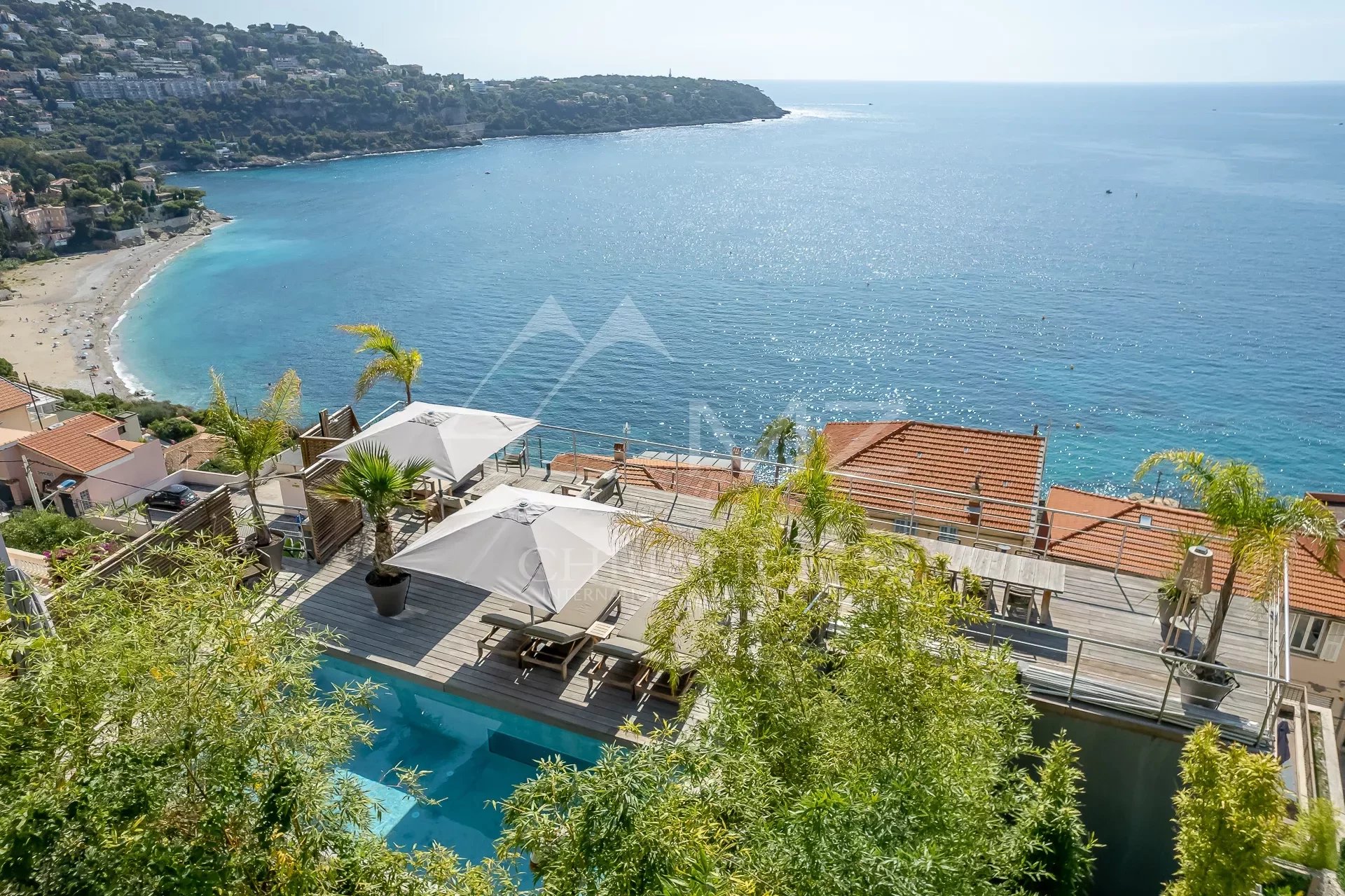Villa contemporaine avec vue mer panoramique