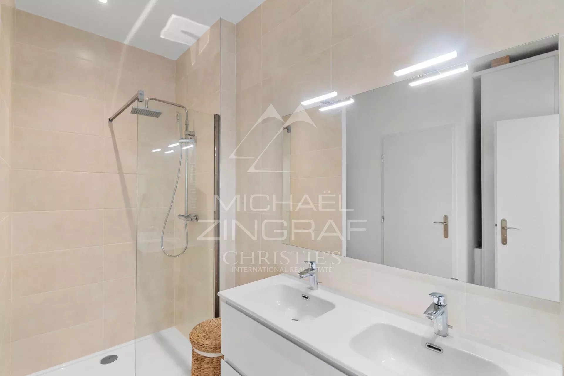 Menton – New 93 m² Apartment with Garden