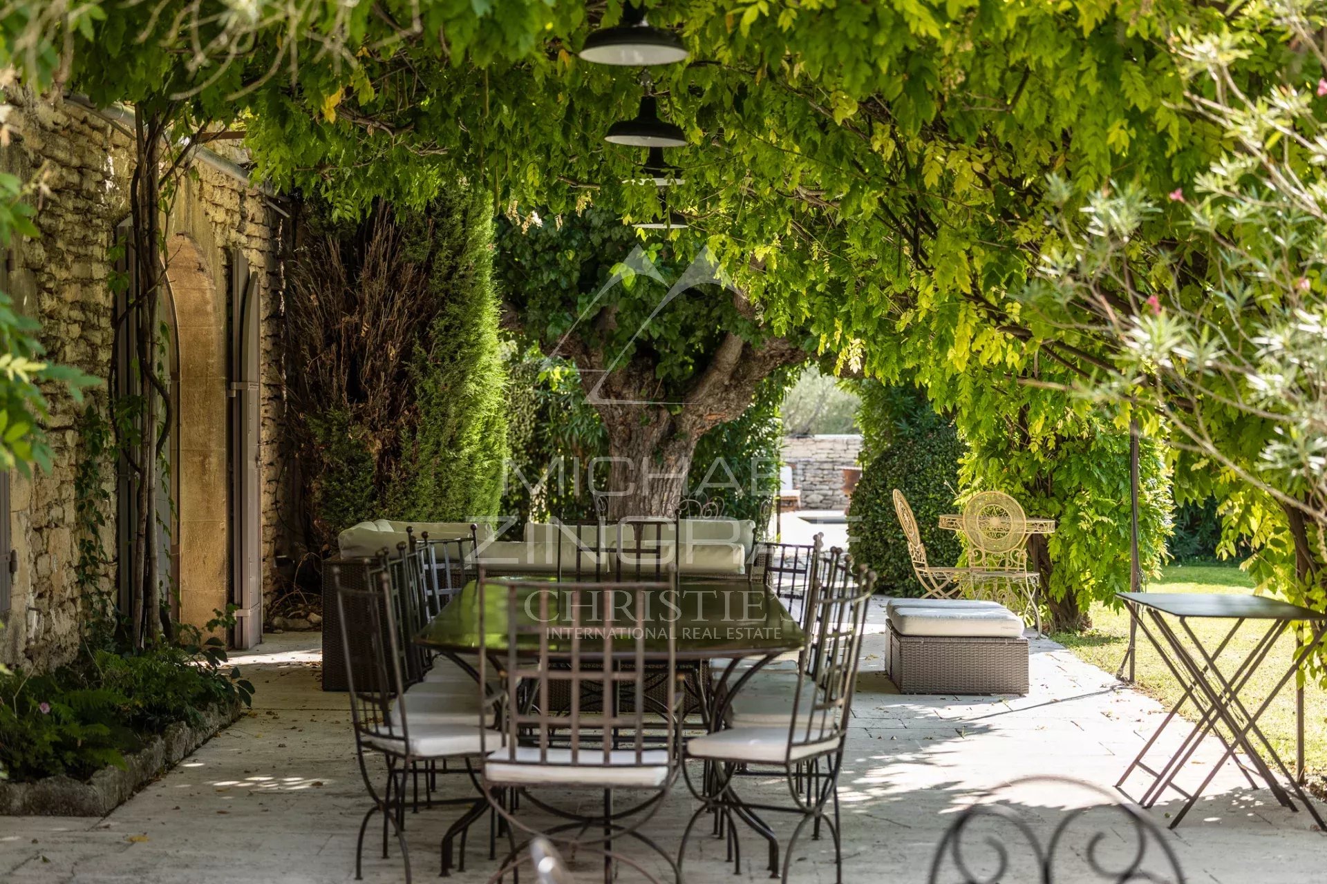 Gordes - Splendide mas authentique